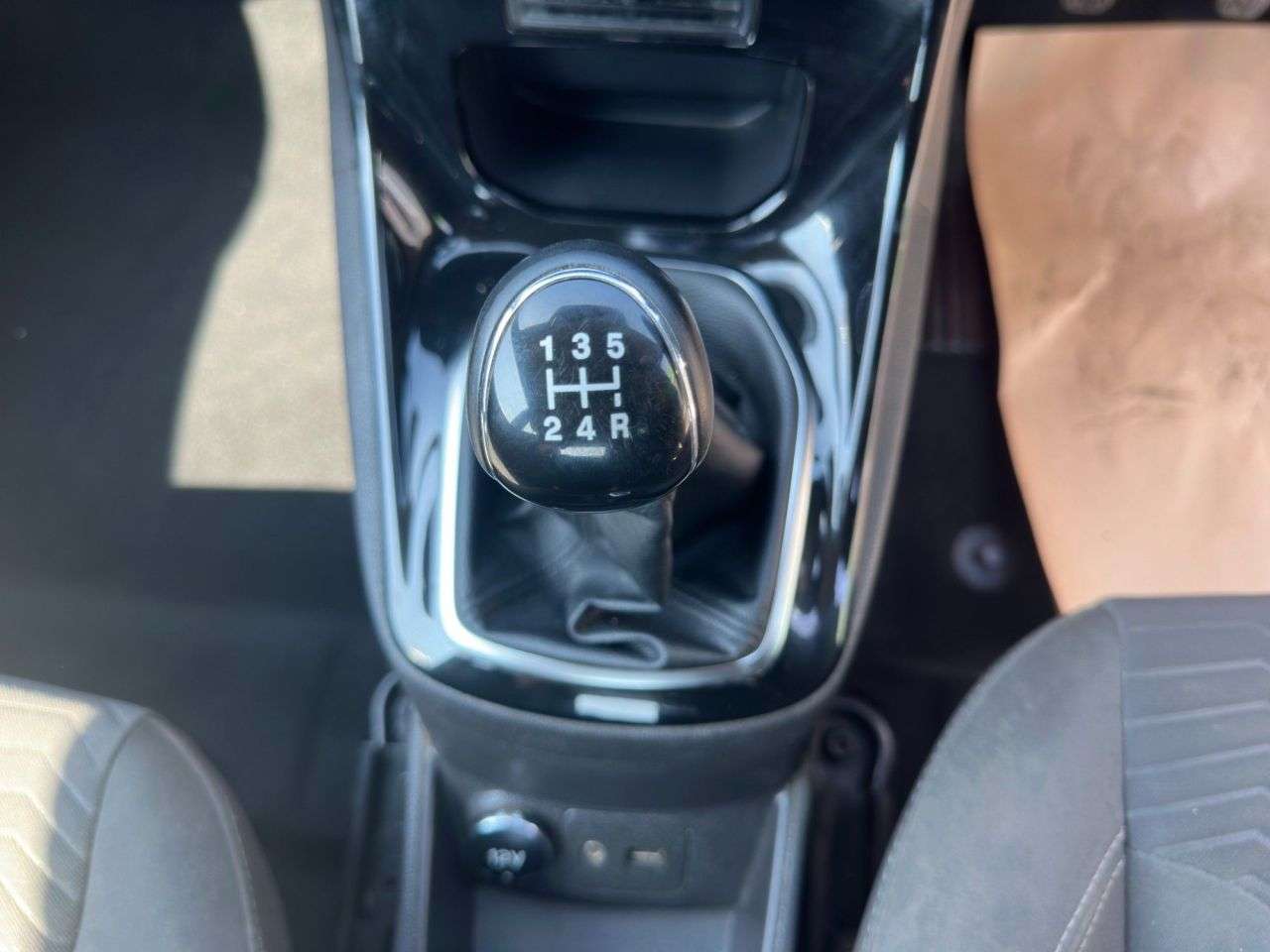 2015 FORD FIESTA 2015 FORD FIESTA