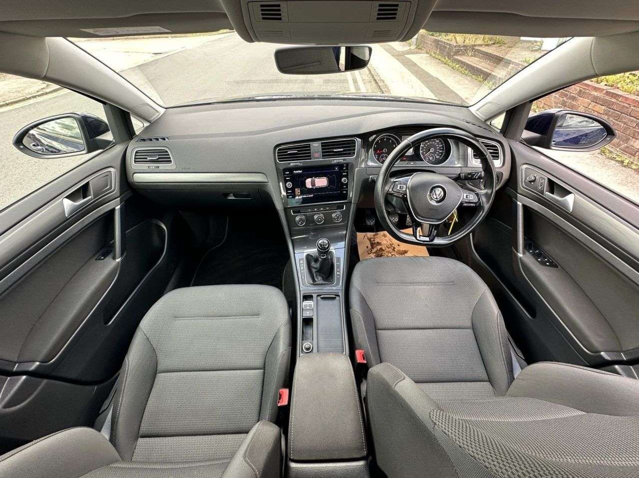 2018 VOLKSWAGEN GOLF 2018 VOLKSWAGEN GOLF