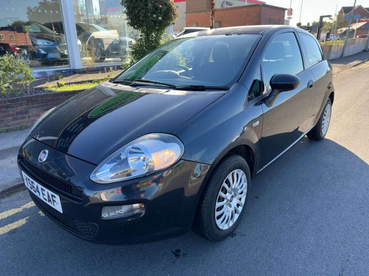Check out this Fiat Punto 2014 Petrol Manual