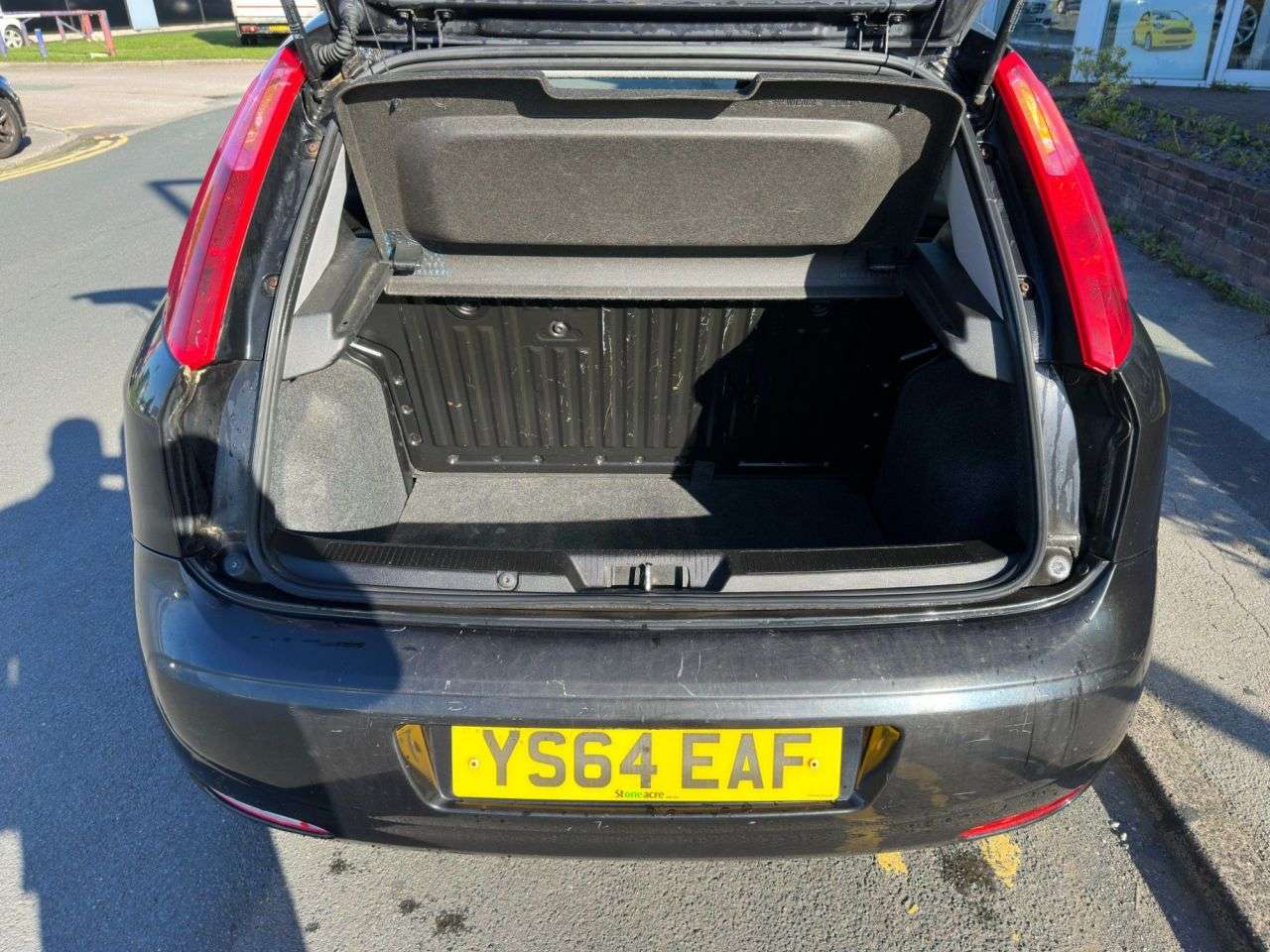 2014 FIAT PUNTO 2014 FIAT PUNTO