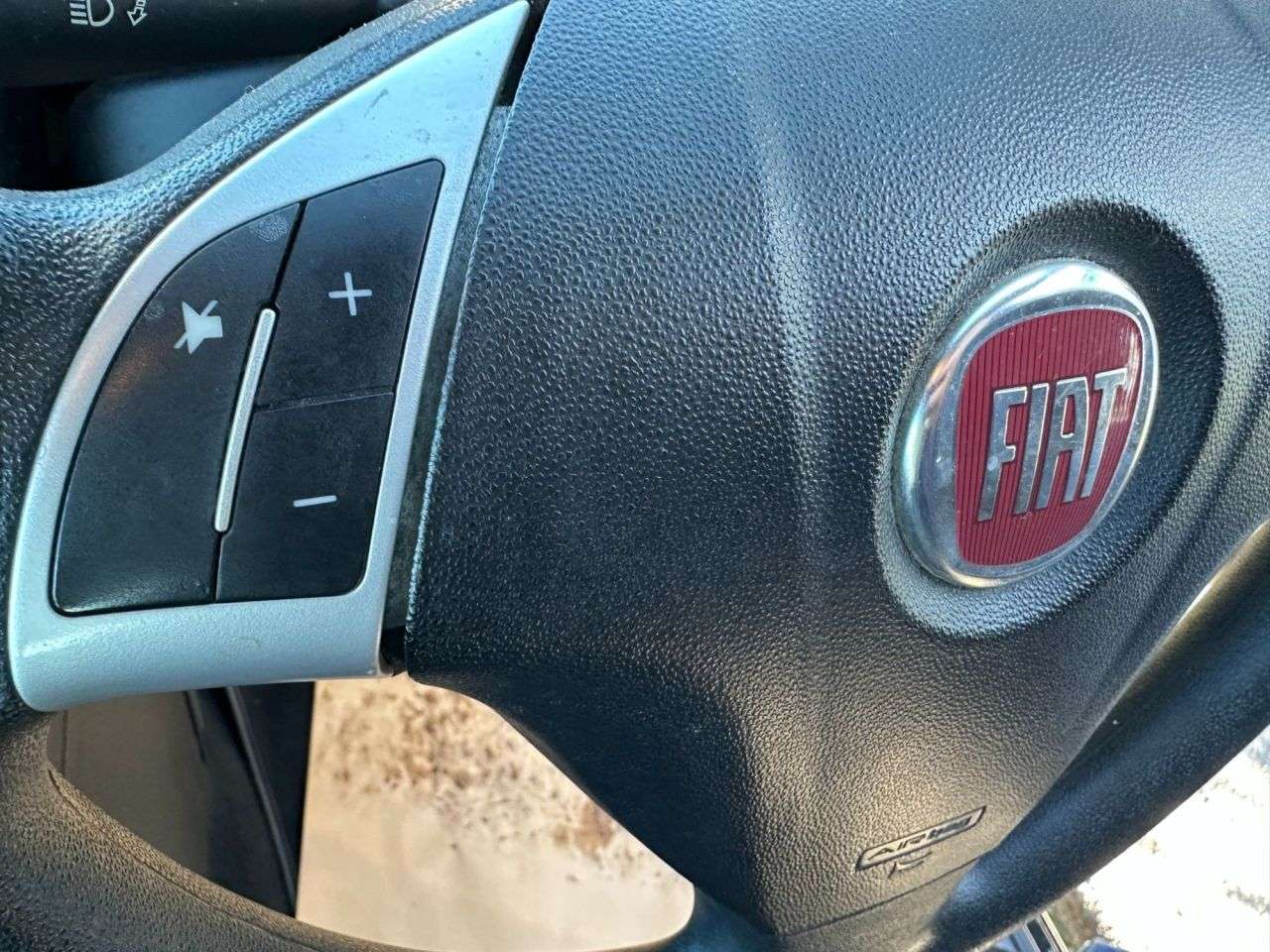 2014 FIAT PUNTO 2014 FIAT PUNTO