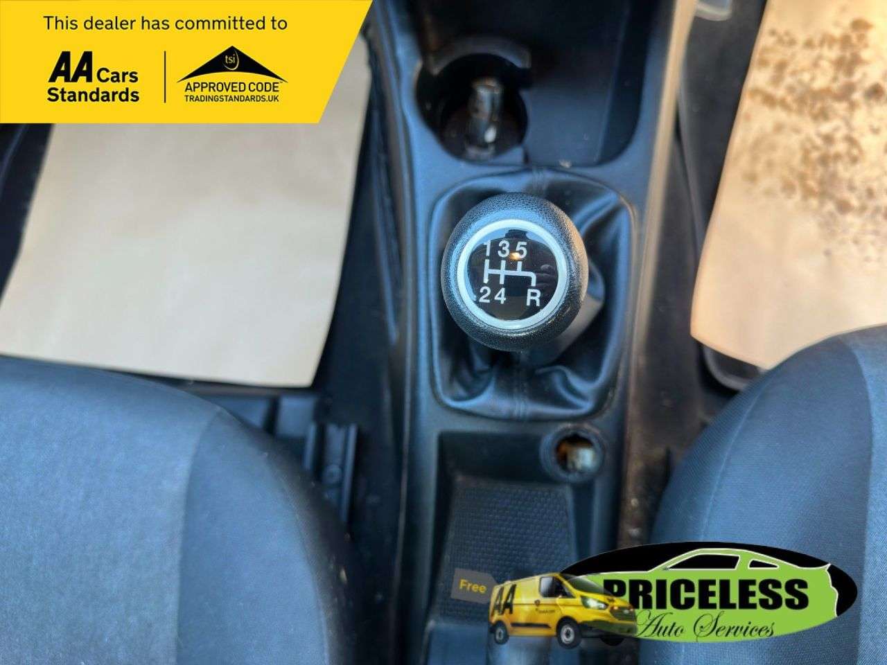 2014 FIAT PUNTO 2014 FIAT PUNTO