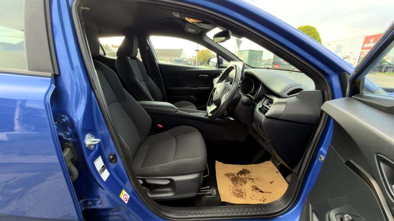 2018 TOYOTA C-HR 2018 TOYOTA C-HR