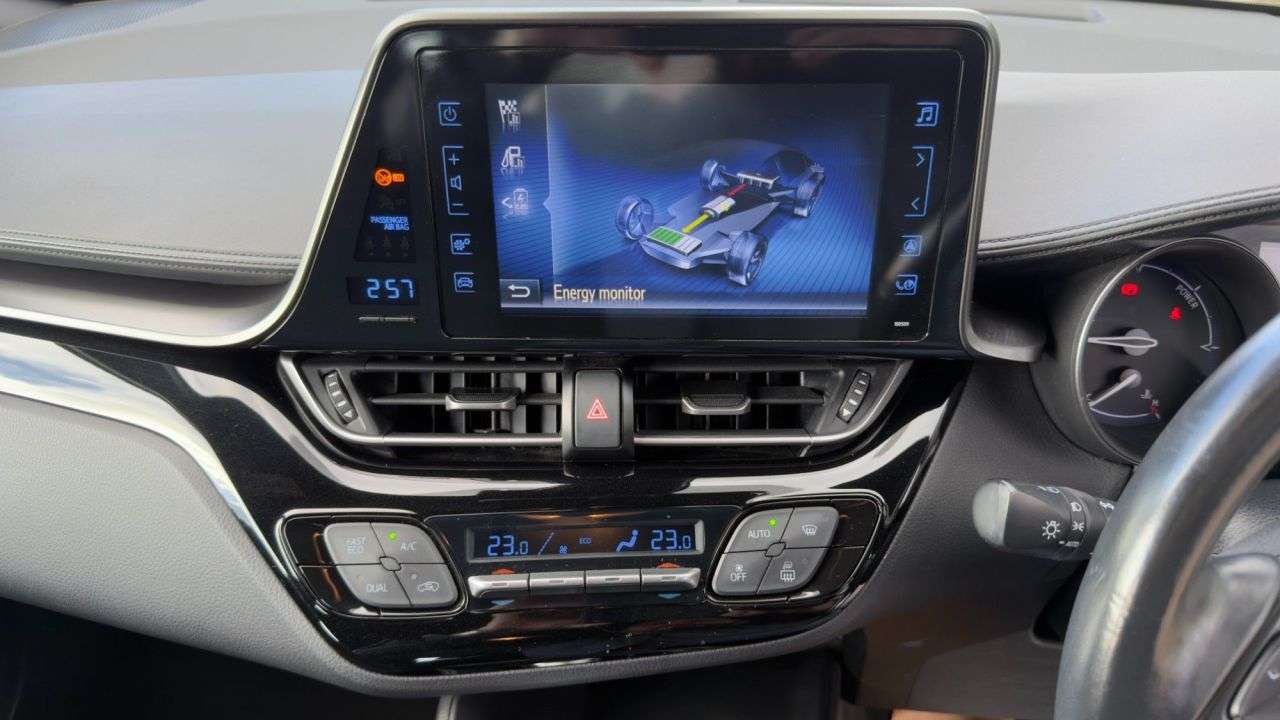 2018 TOYOTA C-HR 2018 TOYOTA C-HR