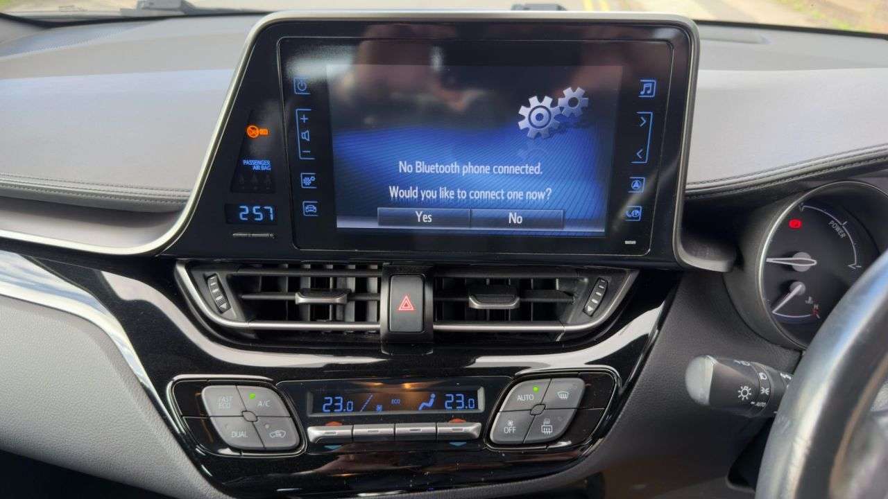 2018 TOYOTA C-HR 2018 TOYOTA C-HR