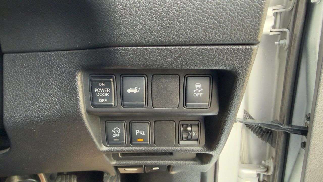 2016 NISSAN X-TRAIL 2016 NISSAN X-TRAIL