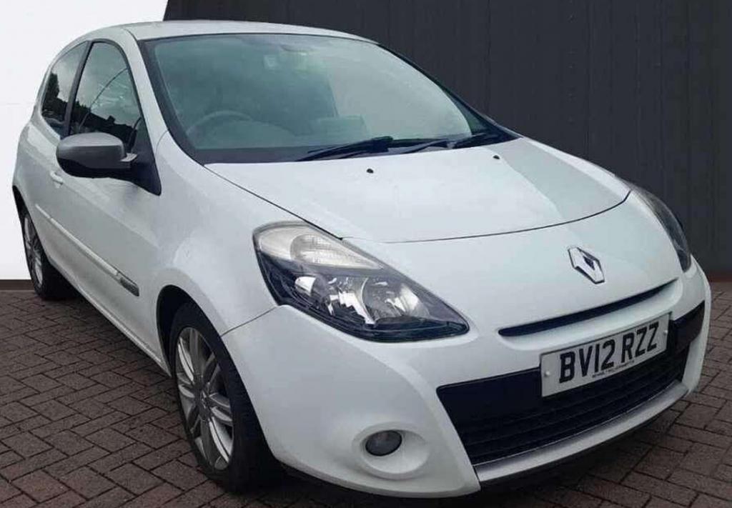 Check out this Renault Clio 2012 Petrol Manual