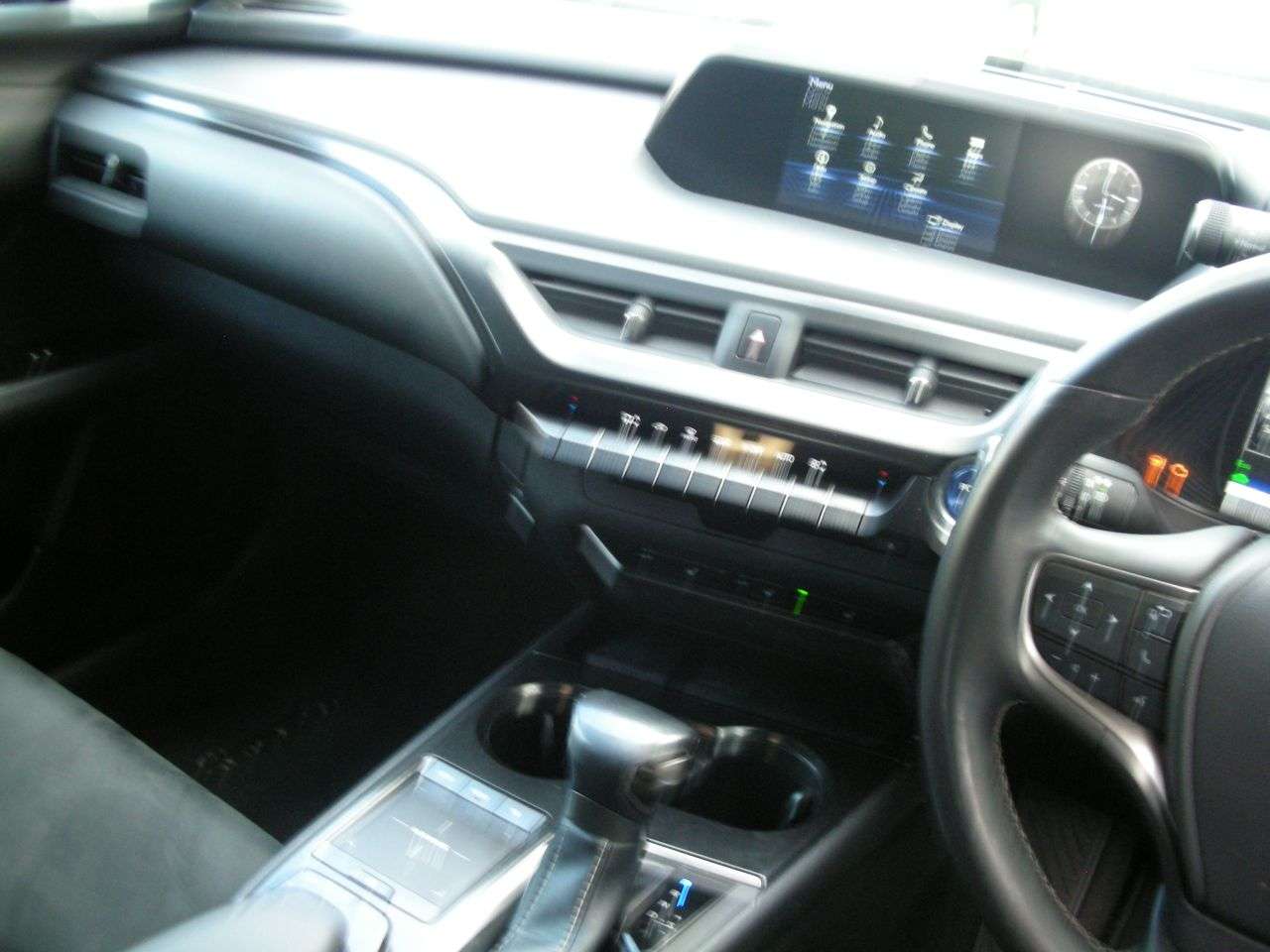 2020 LEXUS UX 2020 LEXUS UX