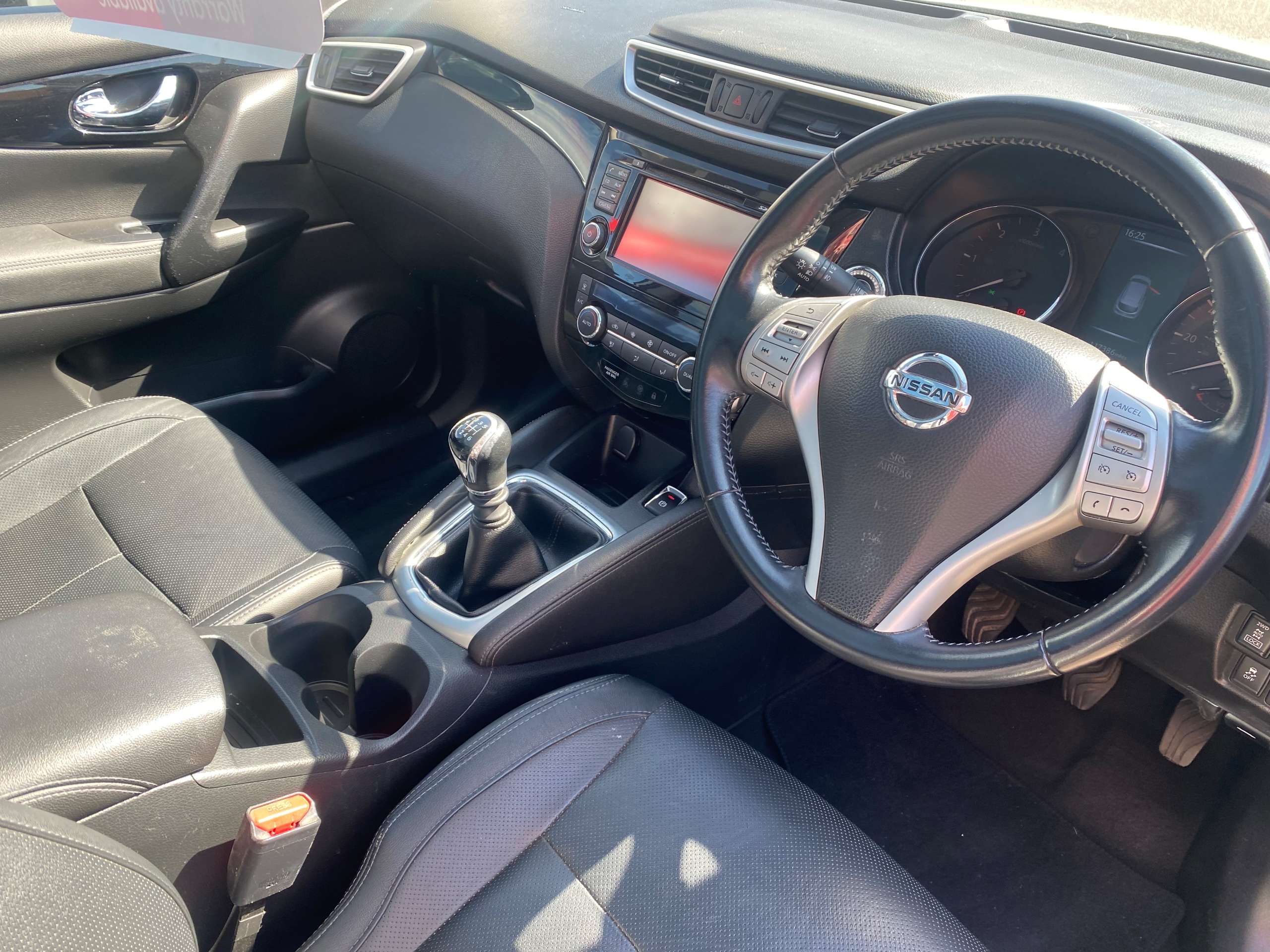 2015 NISSAN QASHQAI 2015 NISSAN QASHQAI