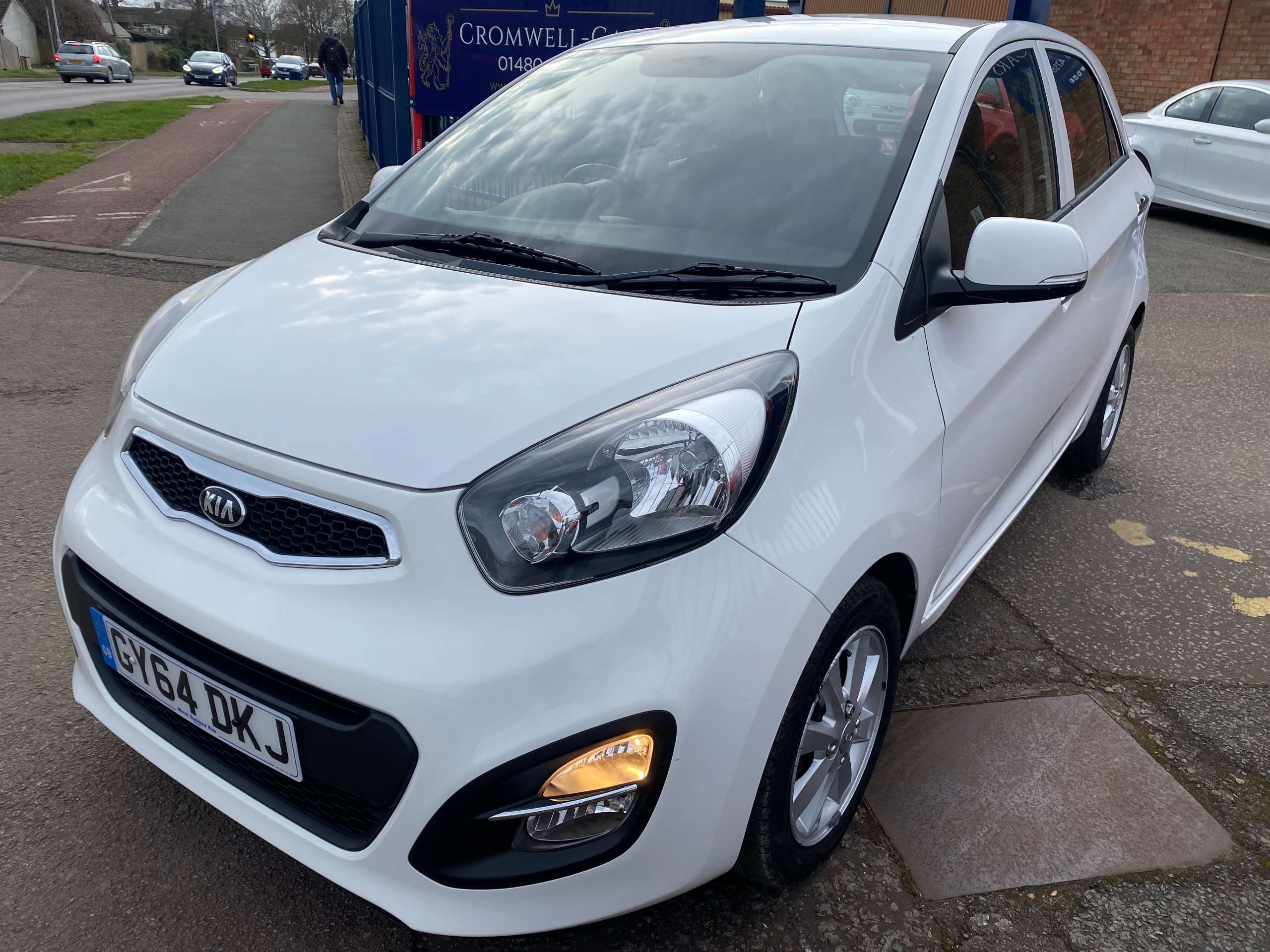 2014 KIA PICANTO 2014 KIA PICANTO