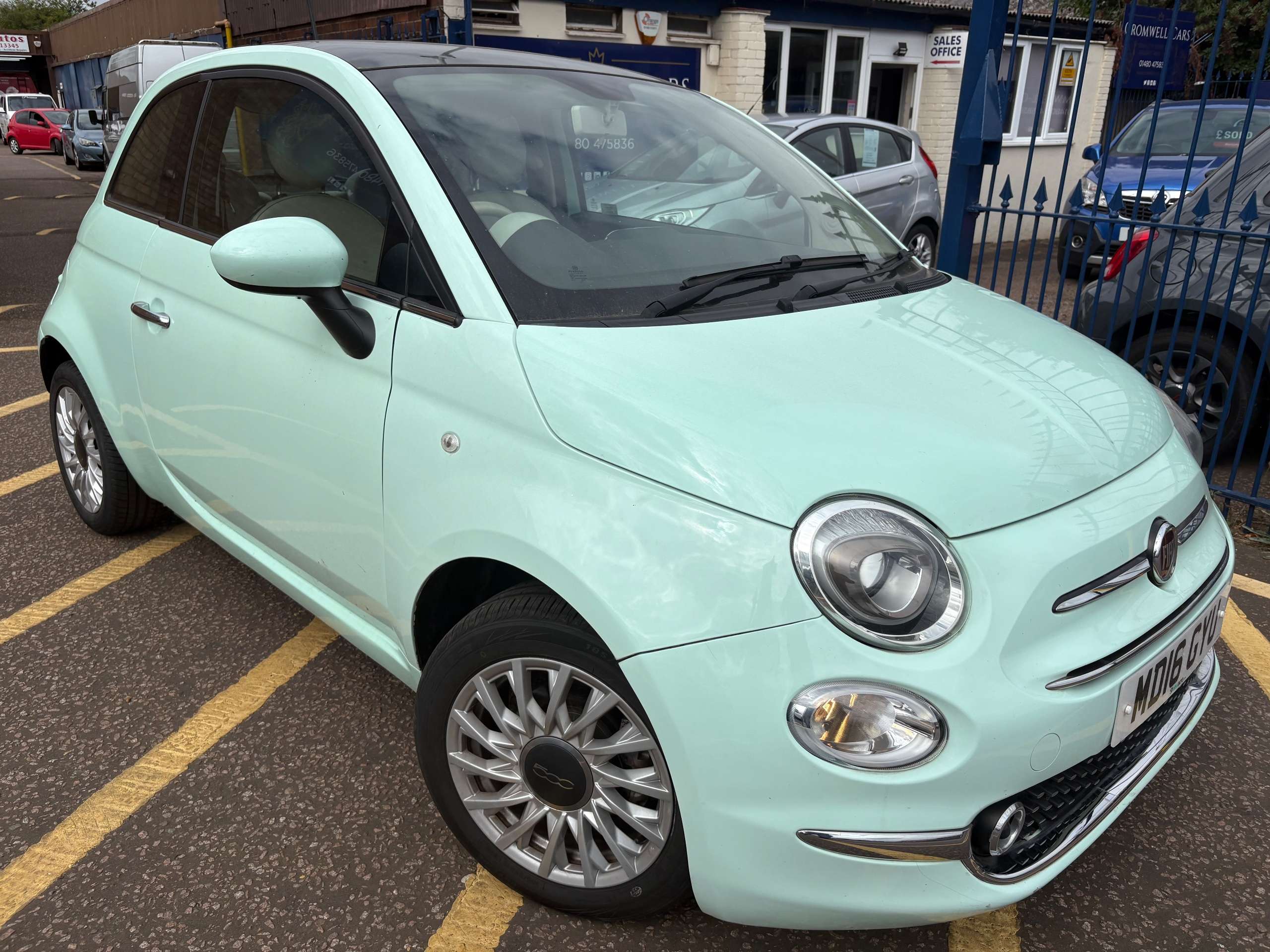 2016 FIAT 500 2016 FIAT 500
