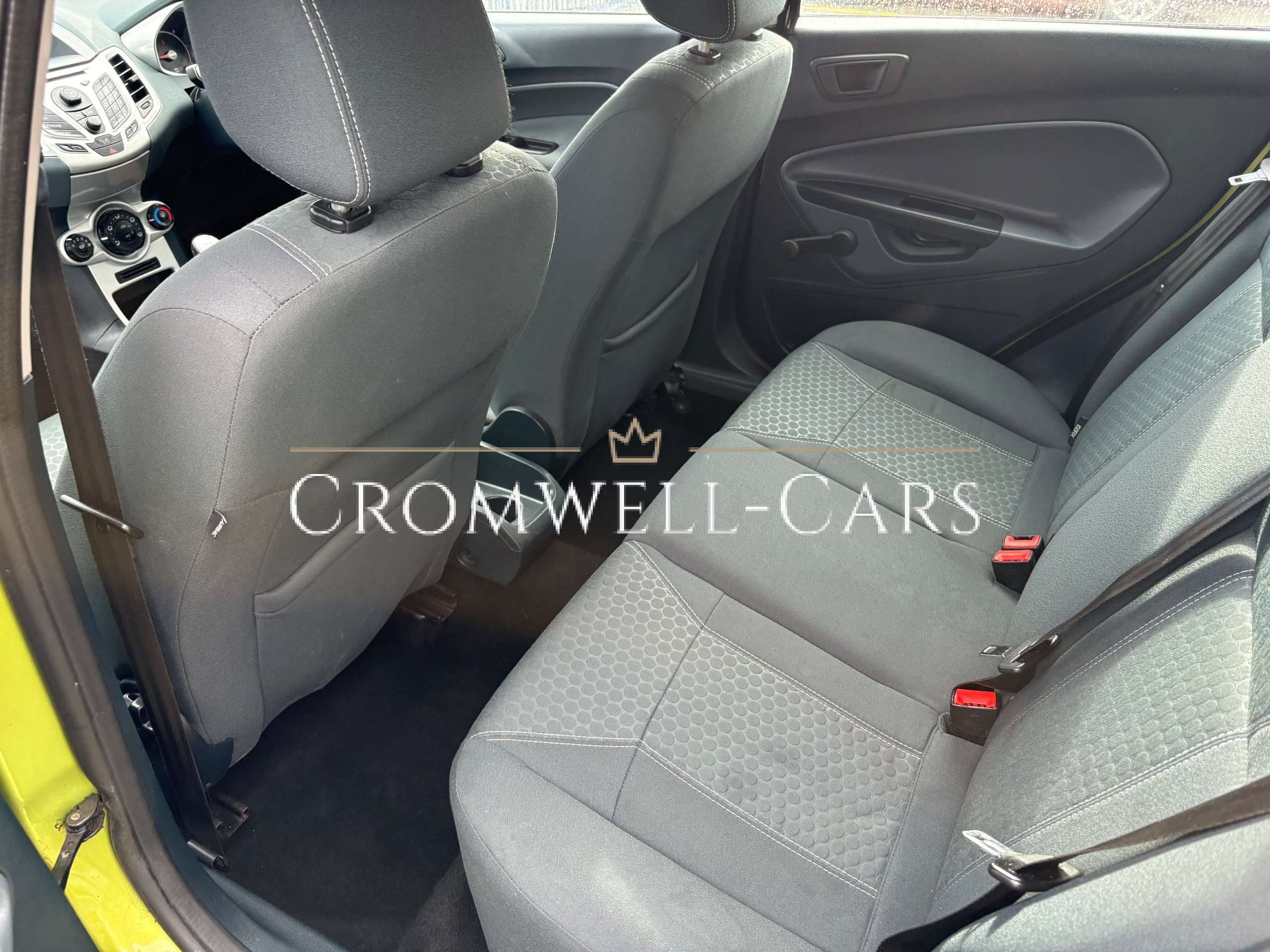 2010 FORD FIESTA 2010 FORD FIESTA