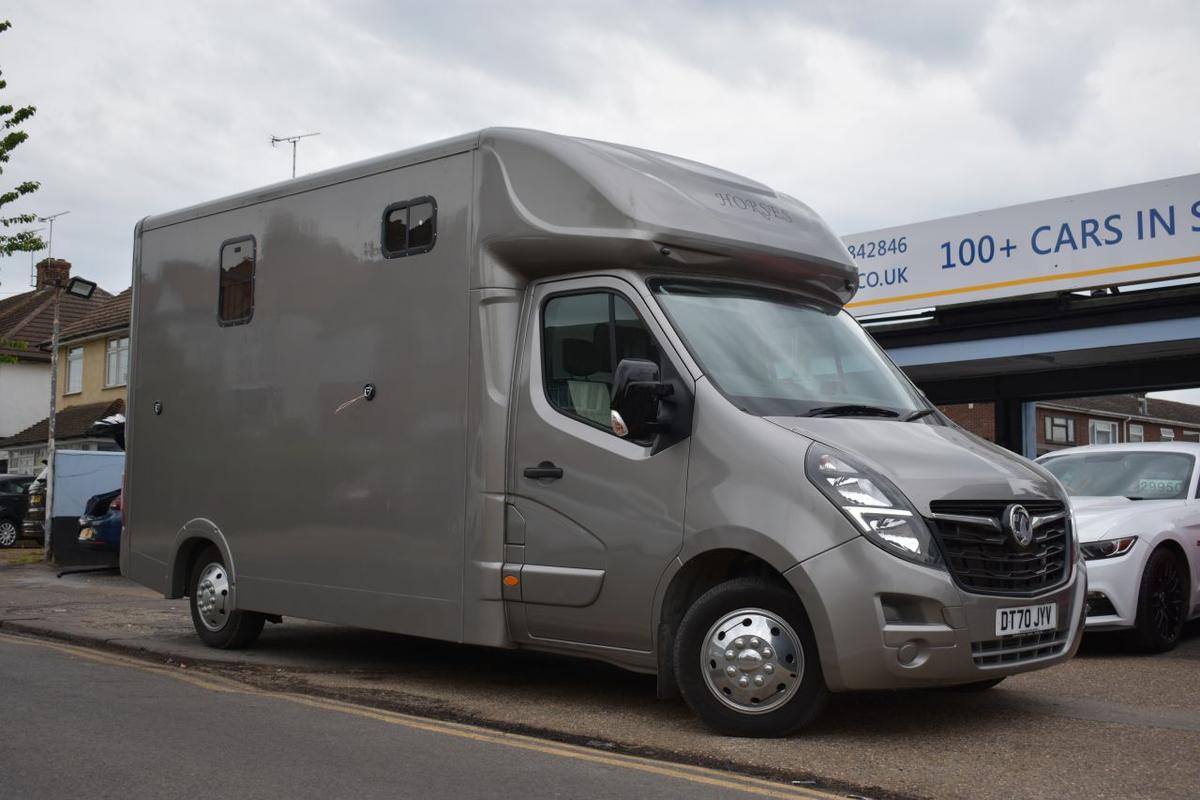 Check out this Vauxhall Movano 2021 Diesel Manual