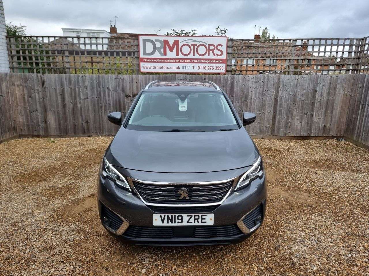 2019 PEUGEOT 5008 2019 PEUGEOT 5008