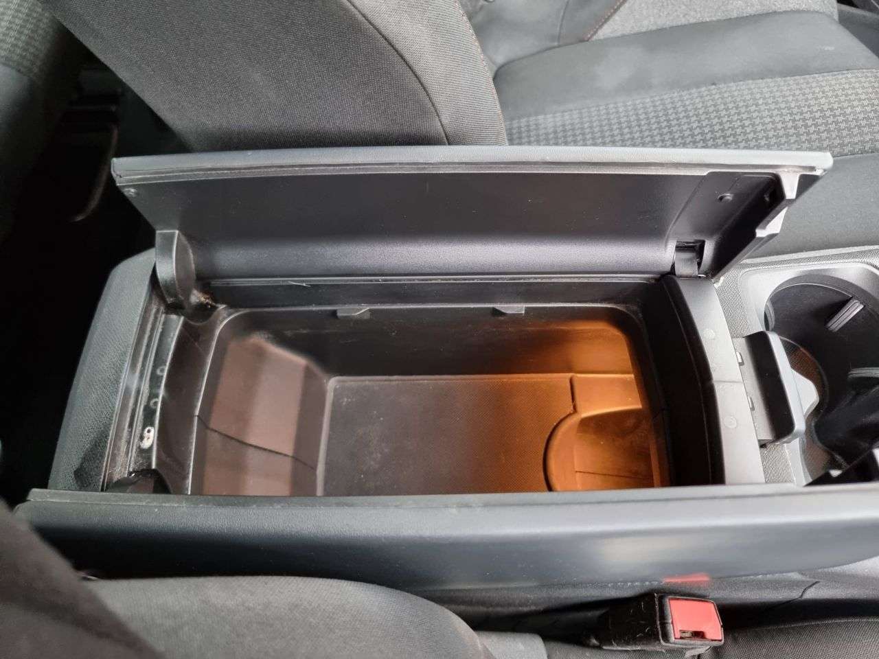 2019 PEUGEOT 5008 2019 PEUGEOT 5008