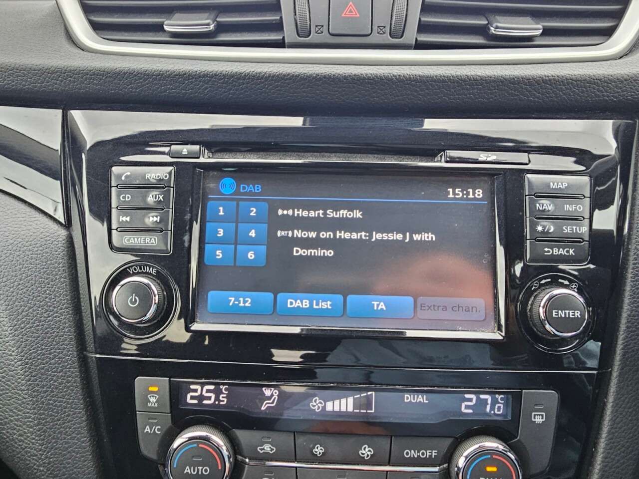 2015 NISSAN QASHQAI 2015 NISSAN QASHQAI