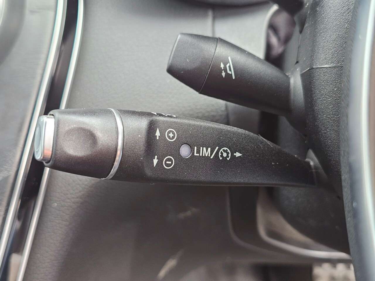 2017 MERCEDES-BENZ C-CLASS 2017 MERCEDES-BENZ C-CLASS