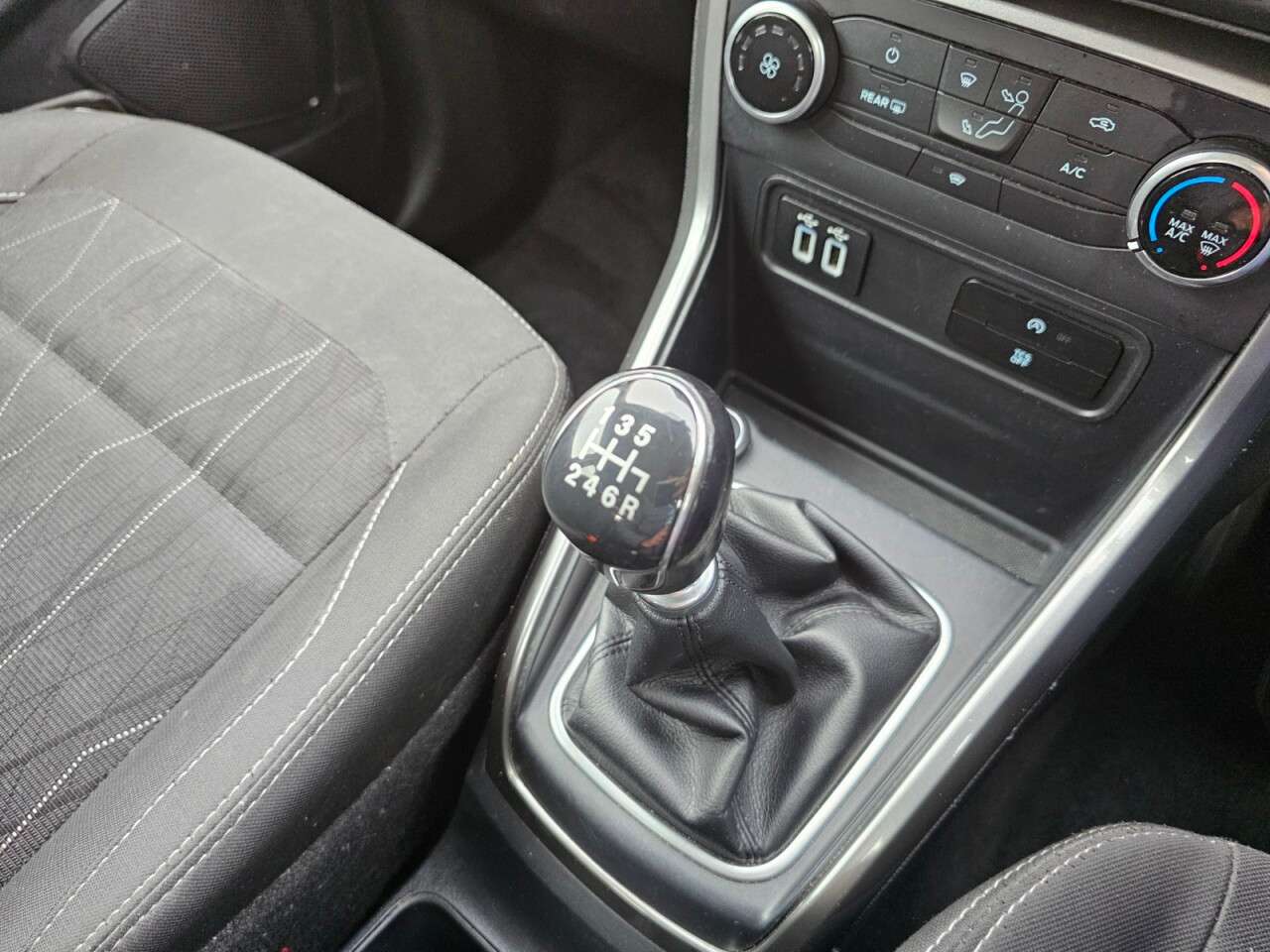 2018 FORD ECOSPORT 2018 FORD ECOSPORT