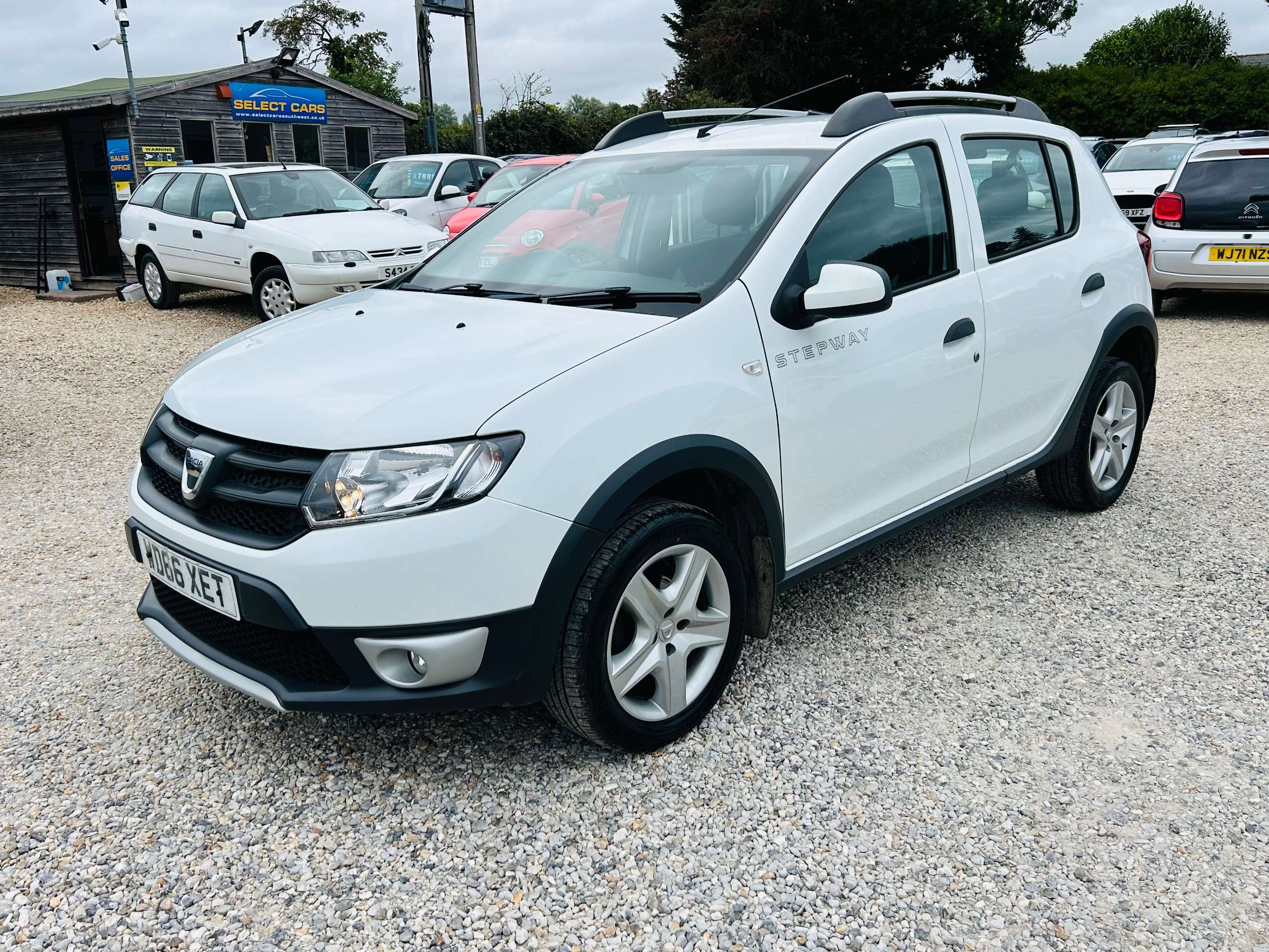2017 DACIA SANDERO STEPWAY 2017 DACIA SANDERO STEPWAY