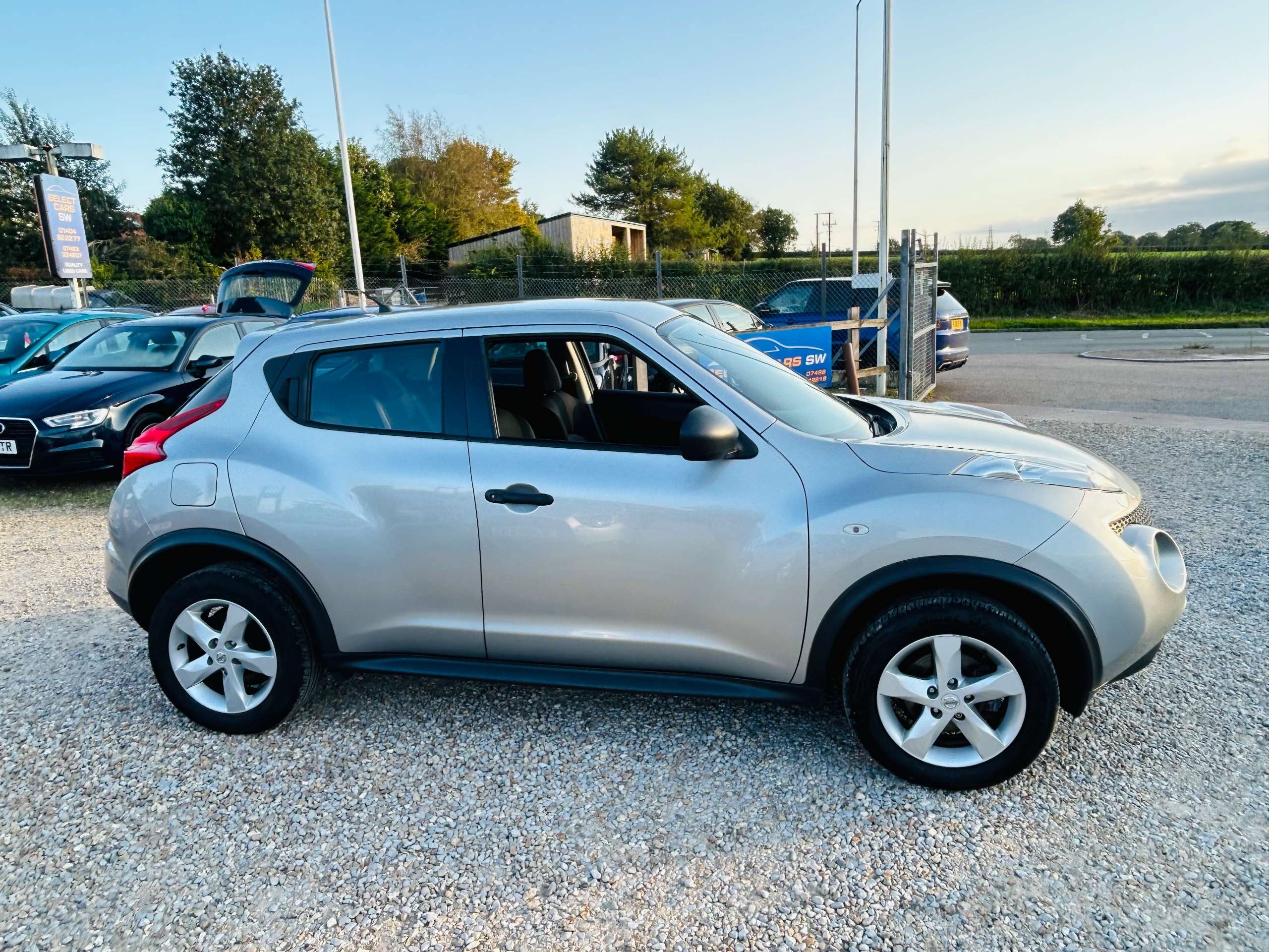 2011 NISSAN JUKE 2011 NISSAN JUKE