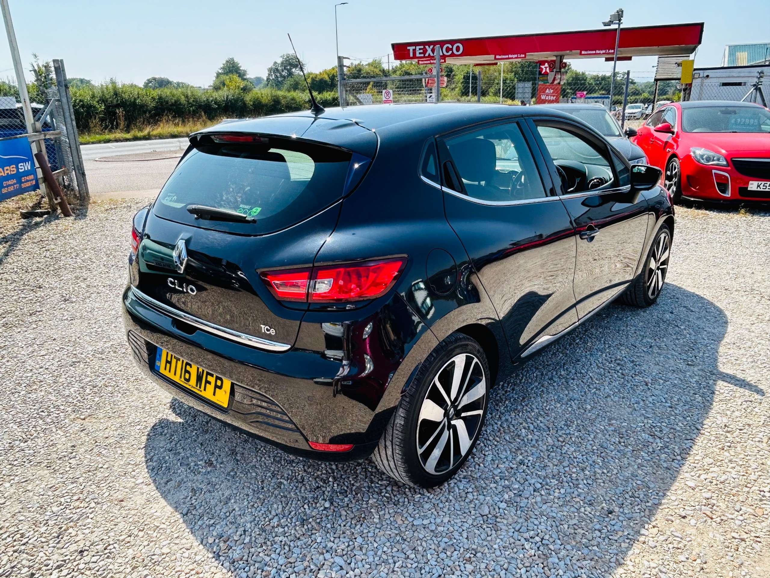 2016 RENAULT CLIO 2016 RENAULT CLIO