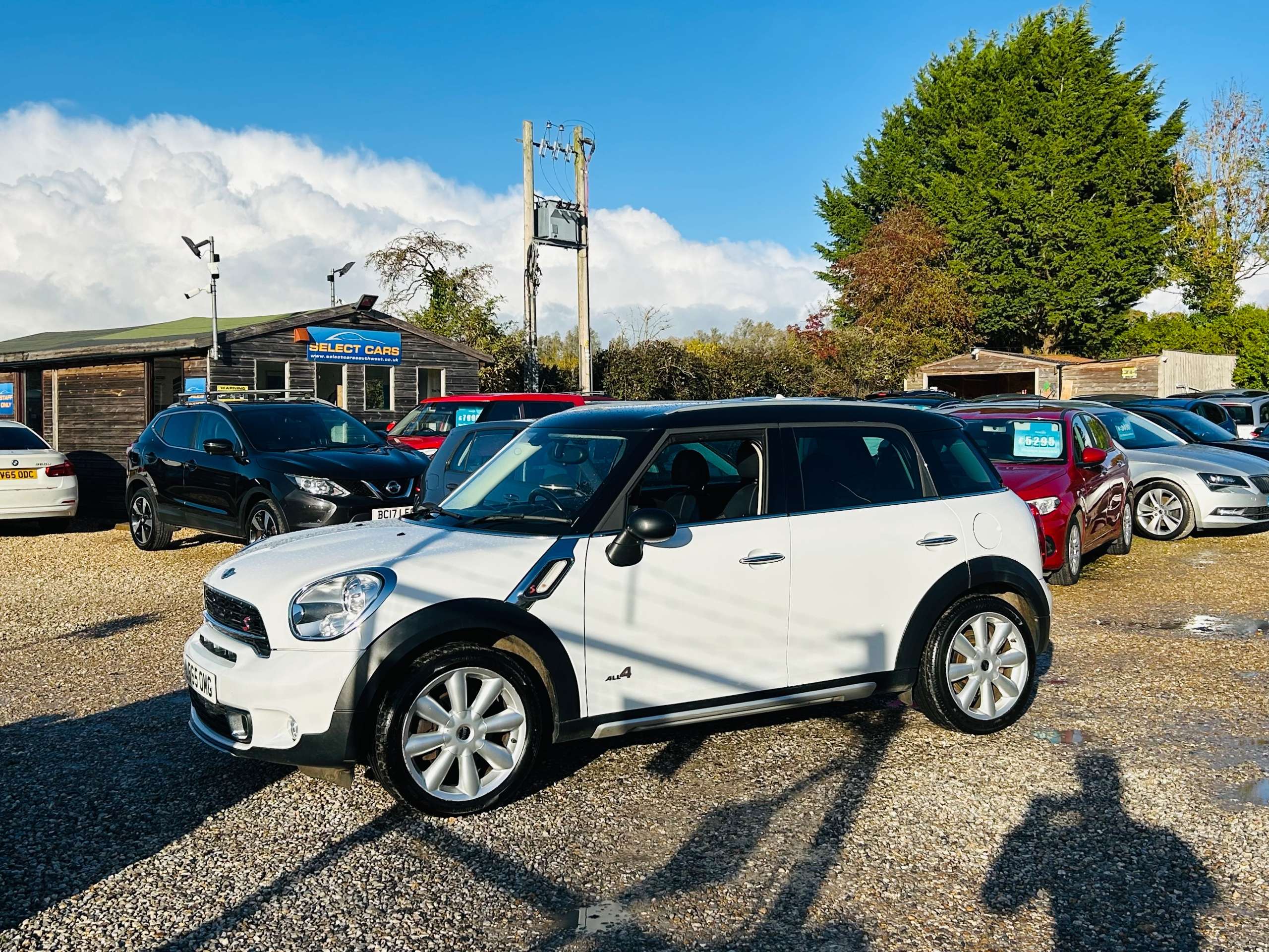 2016 MINI COUNTRYMAN 2016 MINI COUNTRYMAN