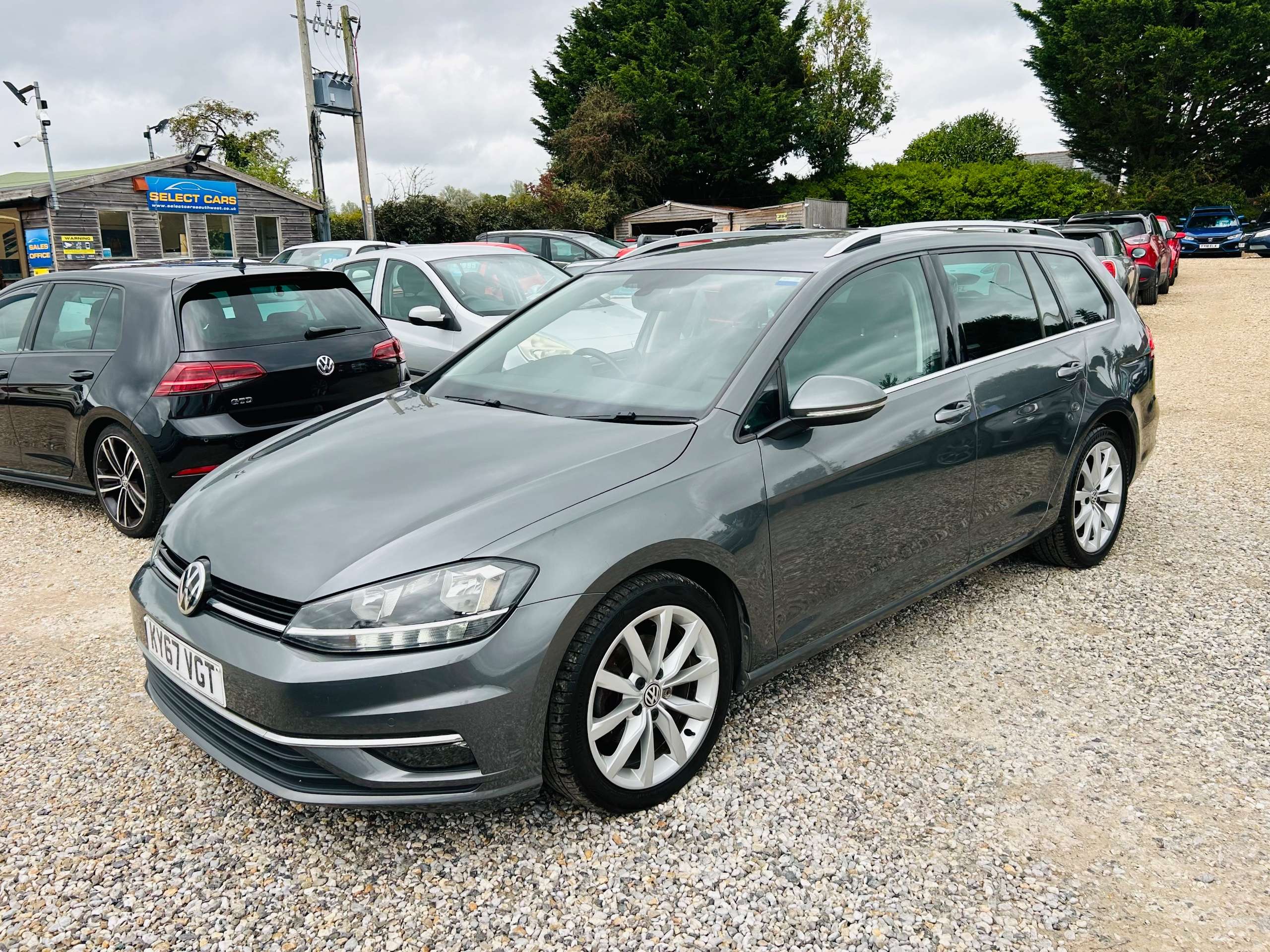 2017 VOLKSWAGEN GOLF 2017 VOLKSWAGEN GOLF