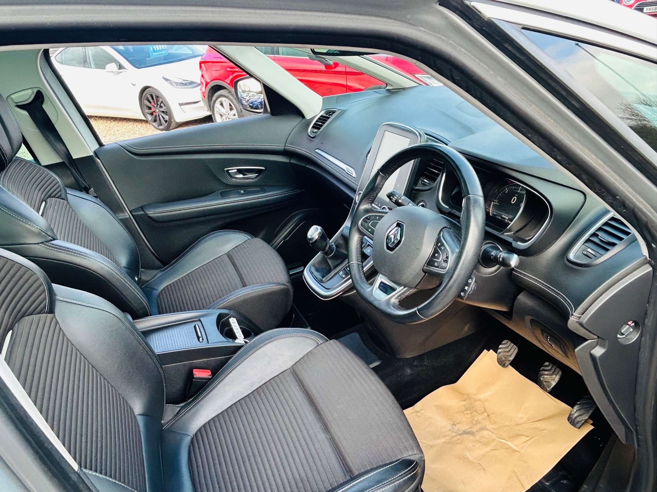 2017 RENAULT SCENIC 2017 RENAULT SCENIC