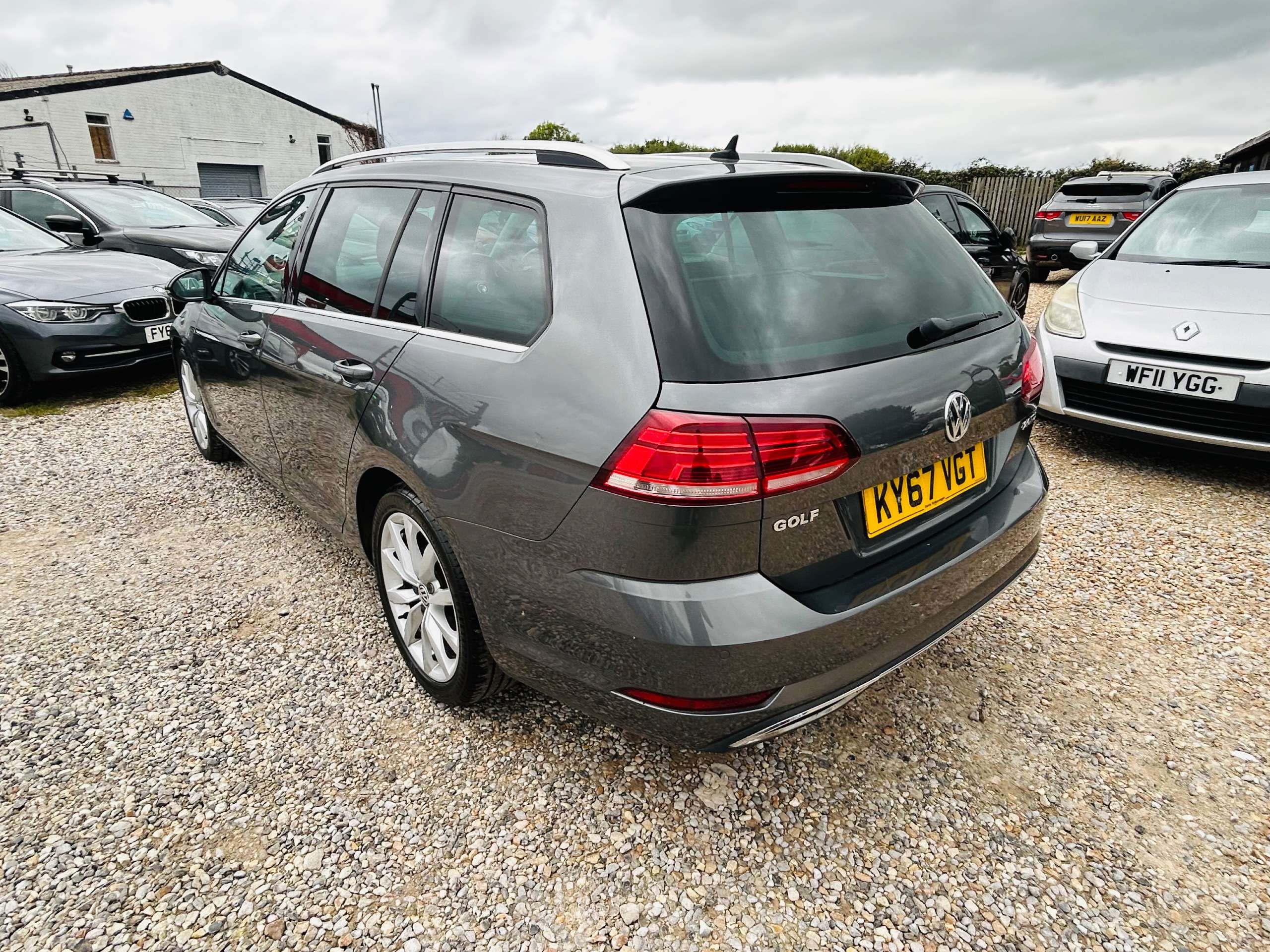 2017 VOLKSWAGEN GOLF 2017 VOLKSWAGEN GOLF