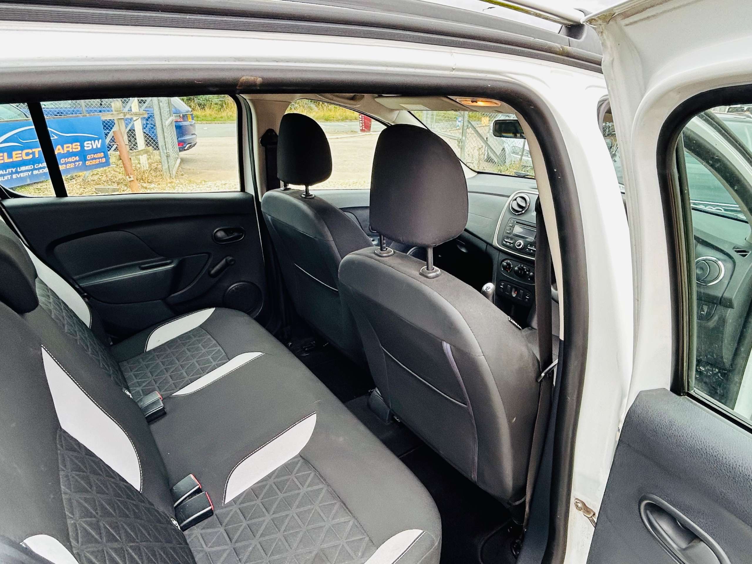 2017 DACIA SANDERO STEPWAY 2017 DACIA SANDERO STEPWAY