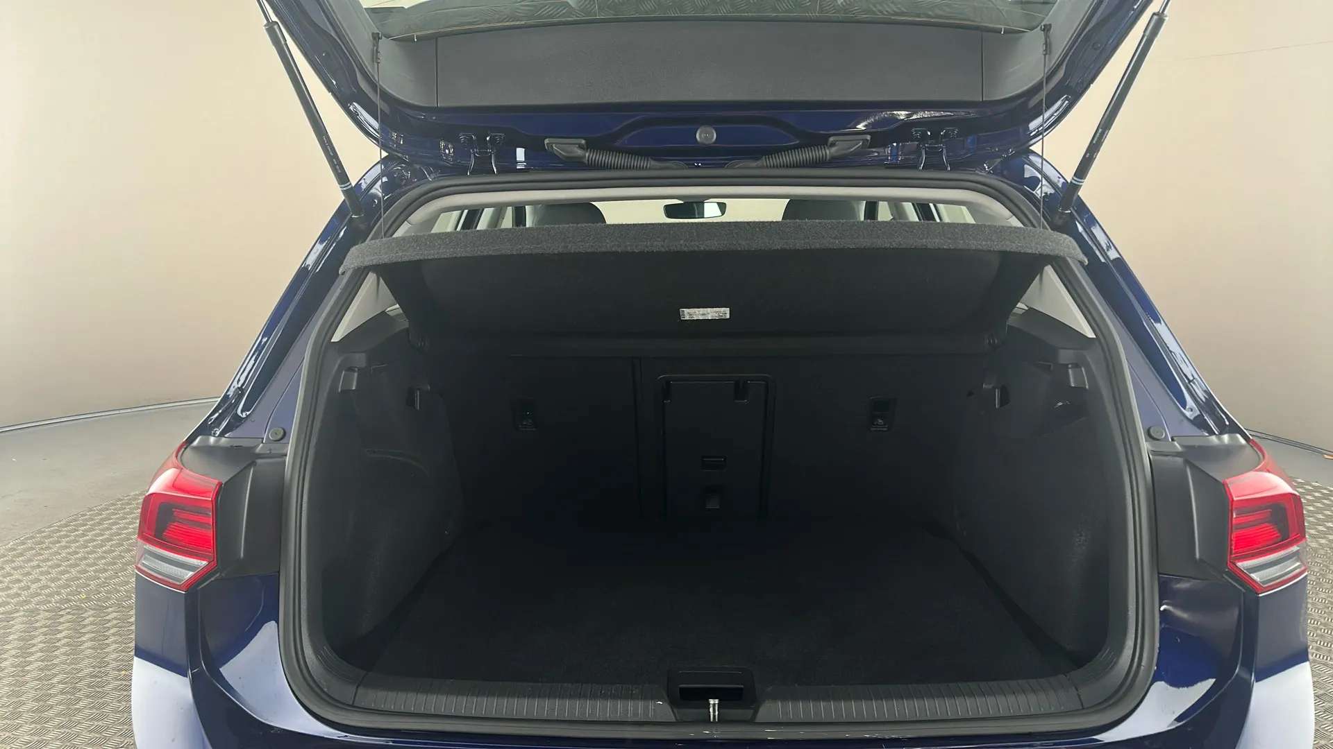 2022 VOLKSWAGEN GOLF 2022 VOLKSWAGEN GOLF