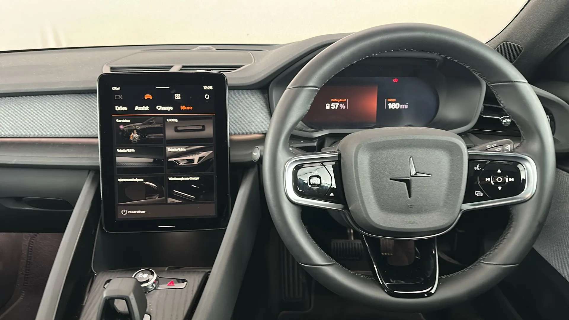 2025 POLESTAR 2 2025 POLESTAR 2