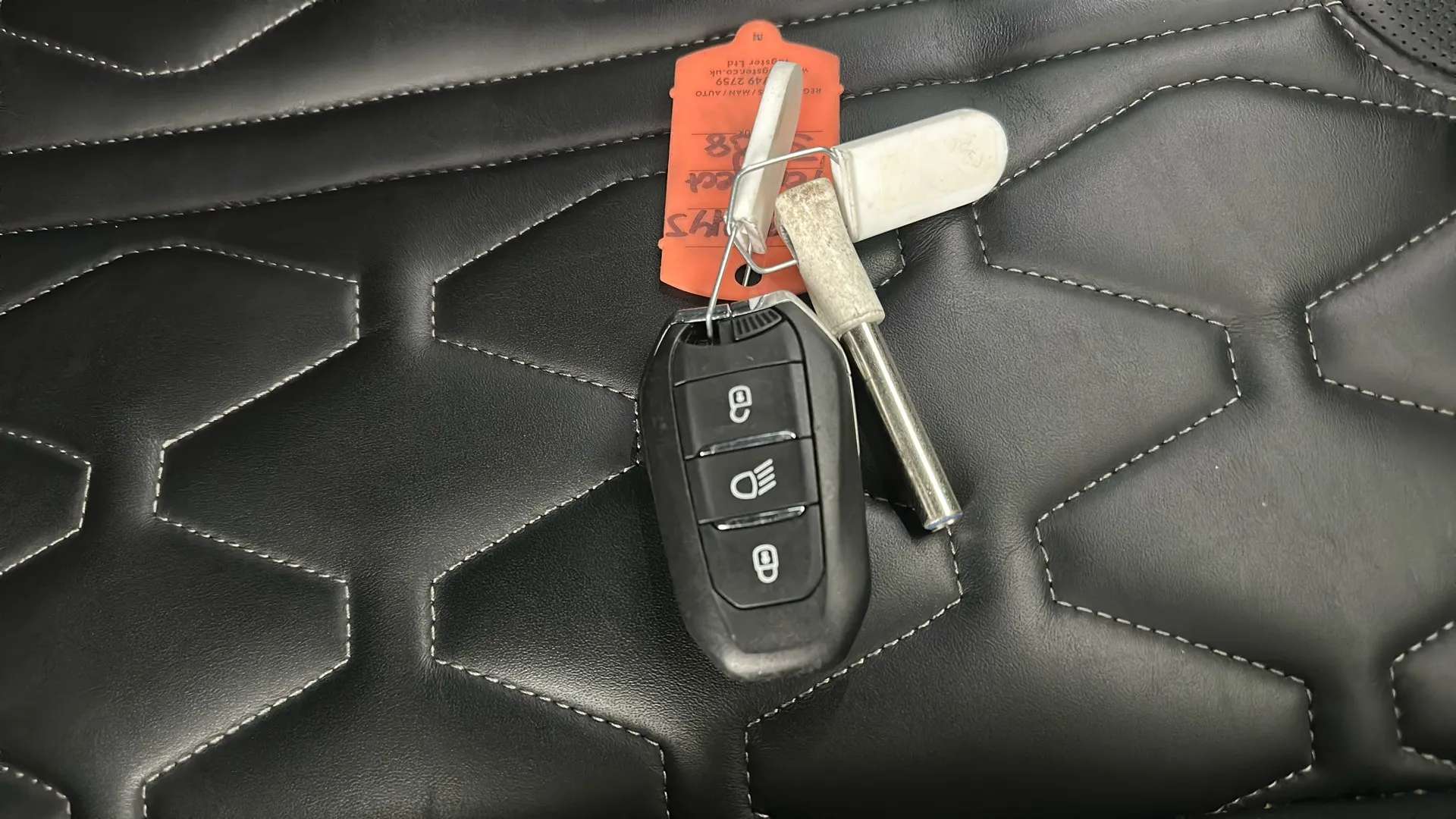 2024 PEUGEOT 3008 2024 PEUGEOT 3008