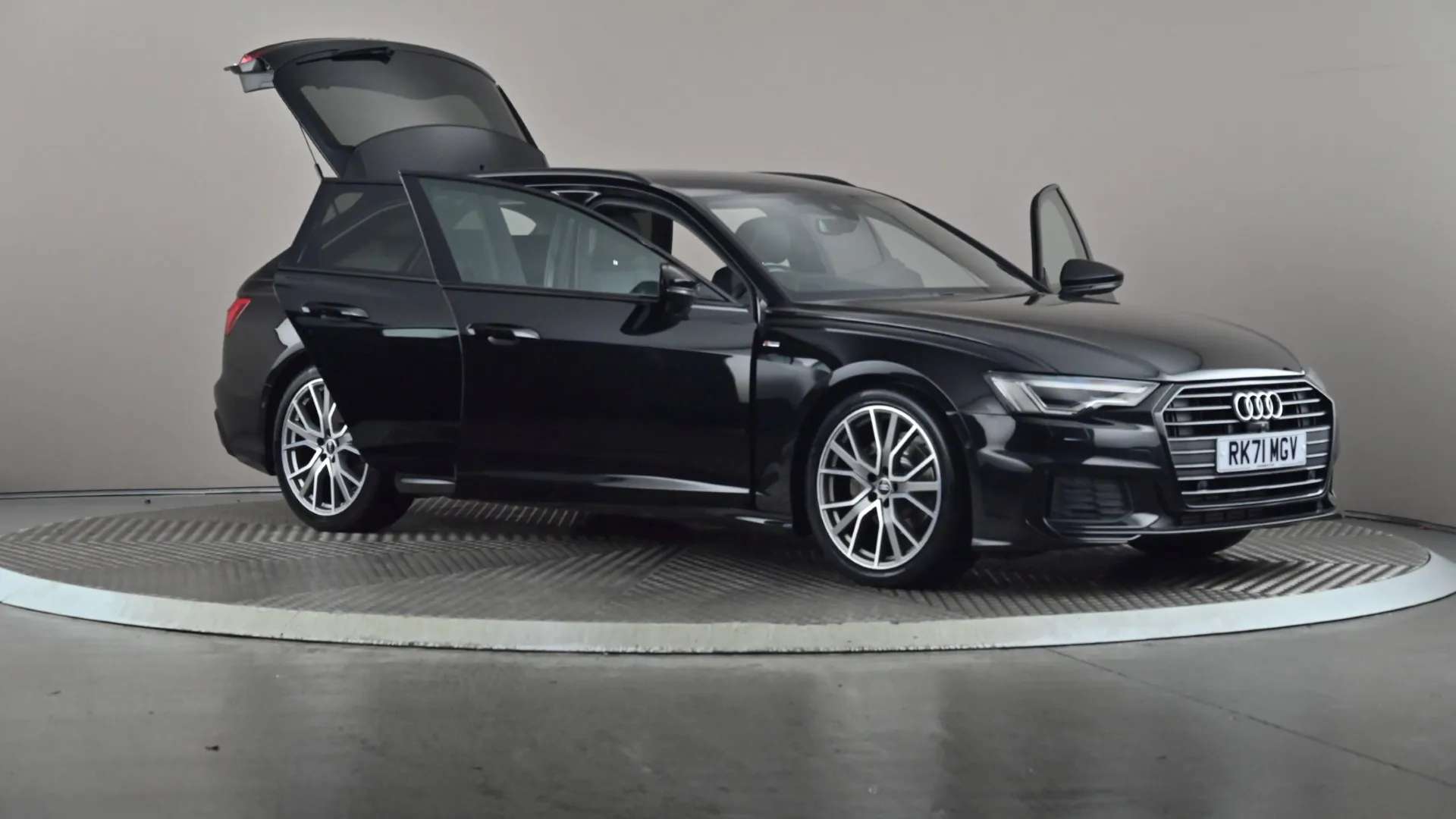 2021 AUDI A6 2021 AUDI A6