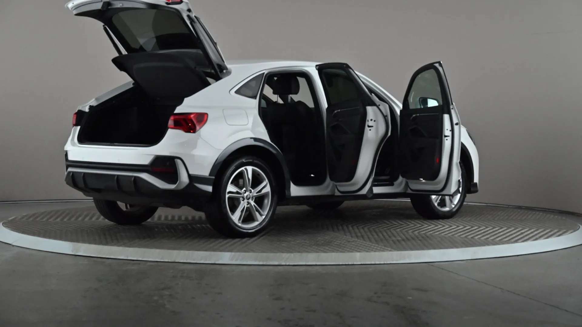 2022 AUDI Q3 2022 AUDI Q3