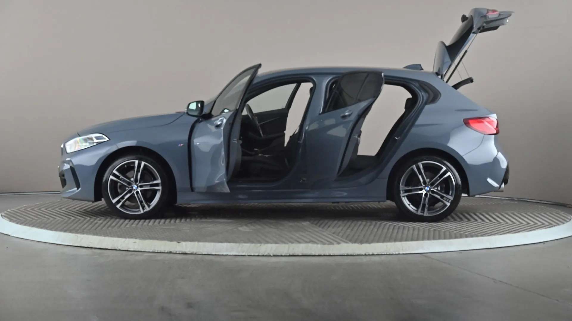 2023 BMW 1 SERIES 2023 BMW 1 SERIES