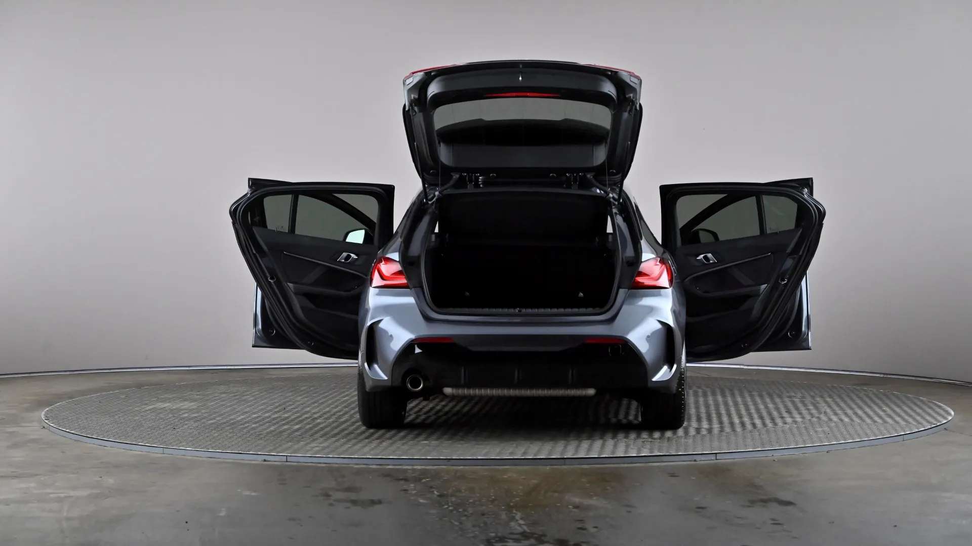 2021 BMW 1 SERIES 2021 BMW 1 SERIES