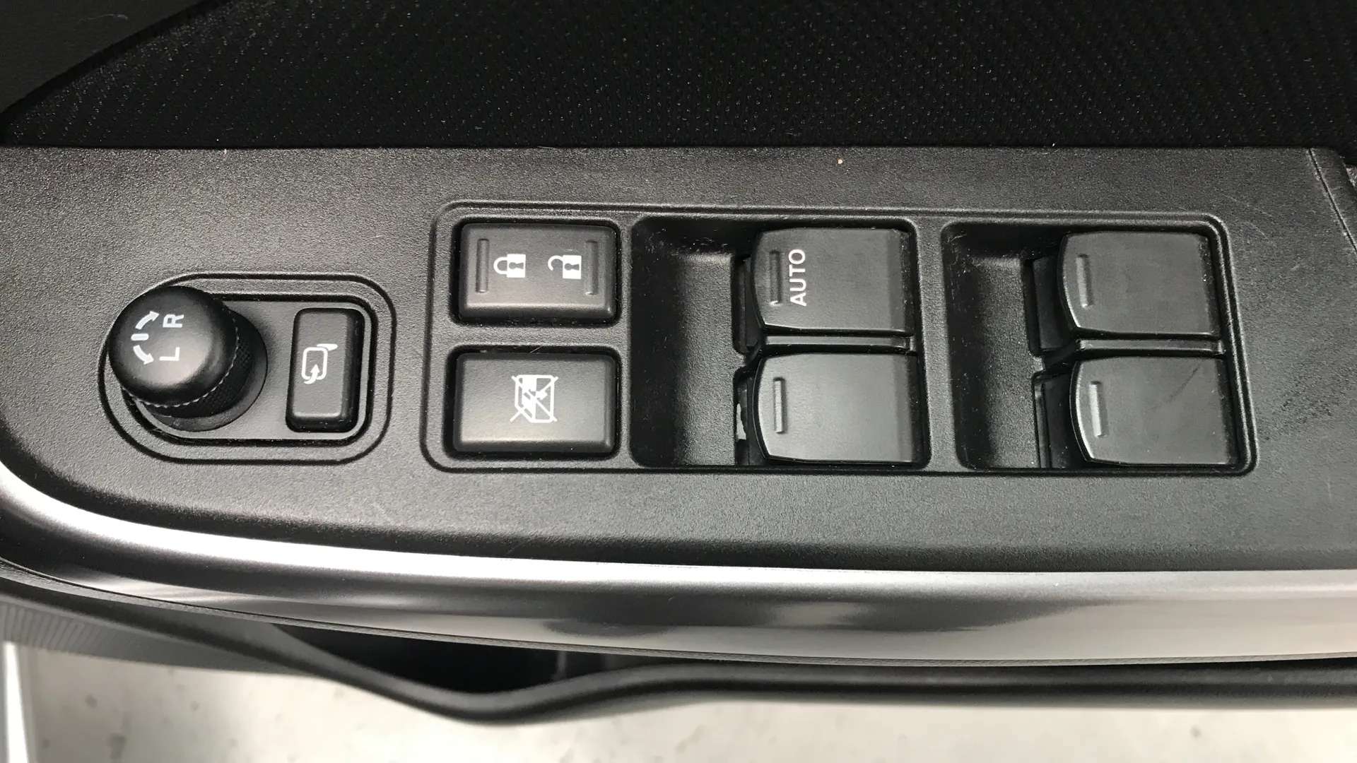 2022 SUZUKI SWIFT 2022 SUZUKI SWIFT