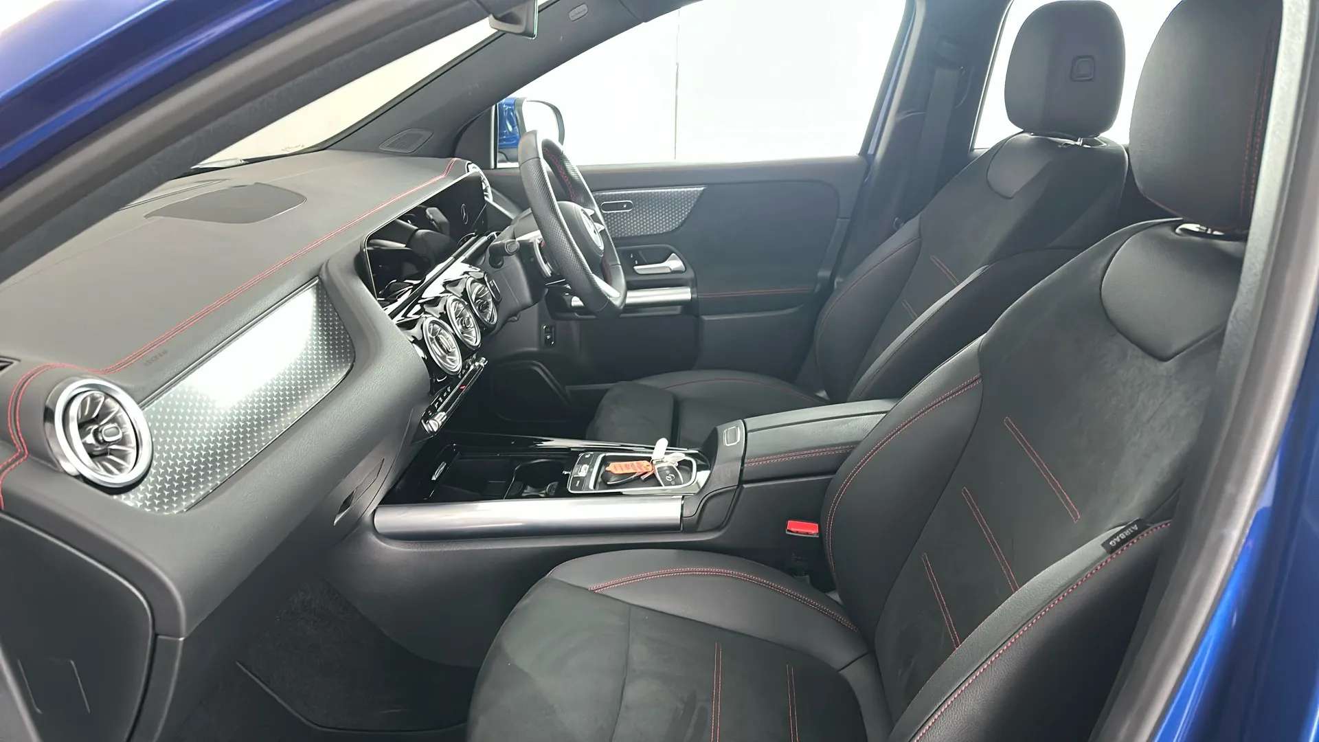 2024 MERCEDES-BENZ EQA 2024 MERCEDES-BENZ EQA