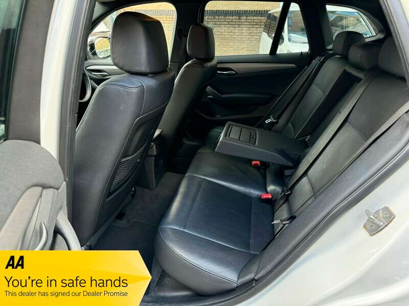 2011 BMW X1 2011 BMW X1