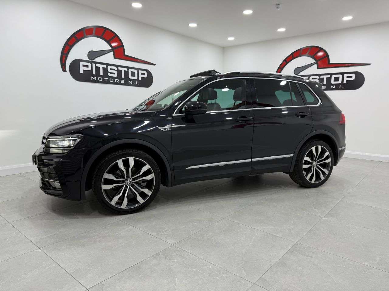 2019 VOLKSWAGEN TIGUAN 2019 VOLKSWAGEN TIGUAN