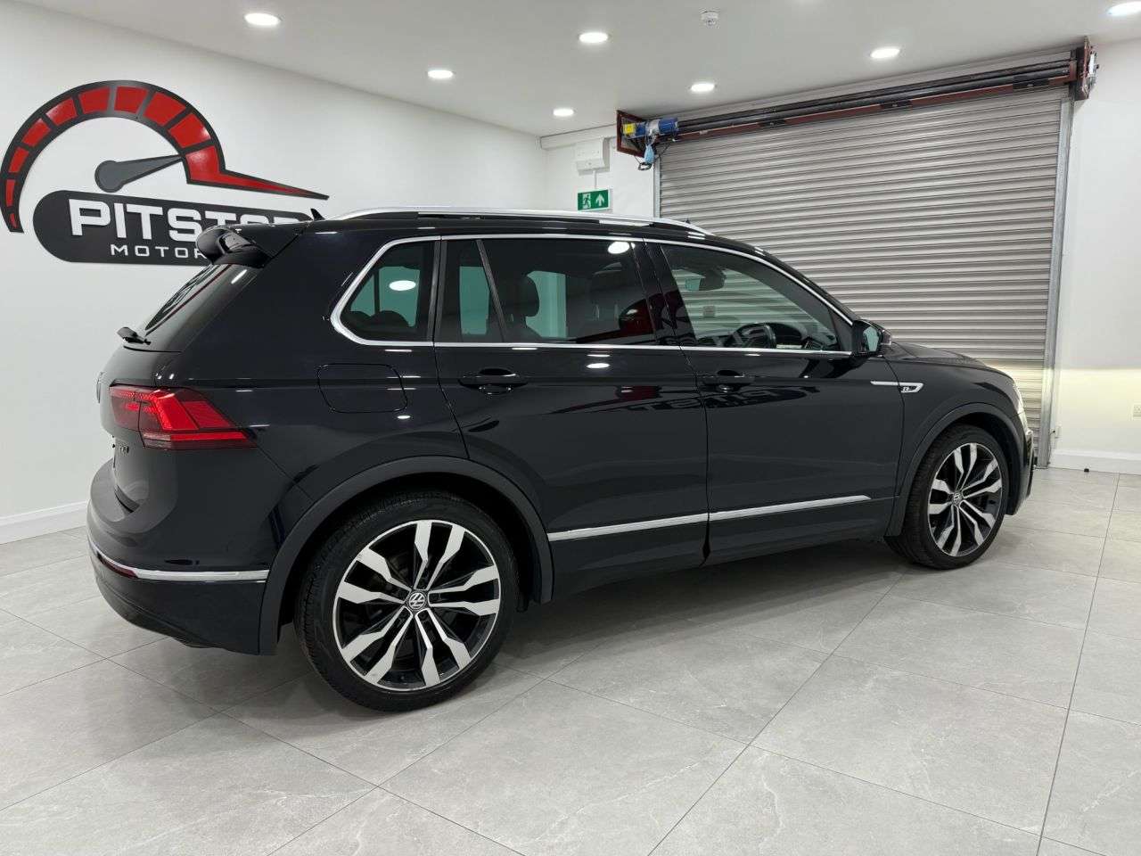 2019 VOLKSWAGEN TIGUAN 2019 VOLKSWAGEN TIGUAN