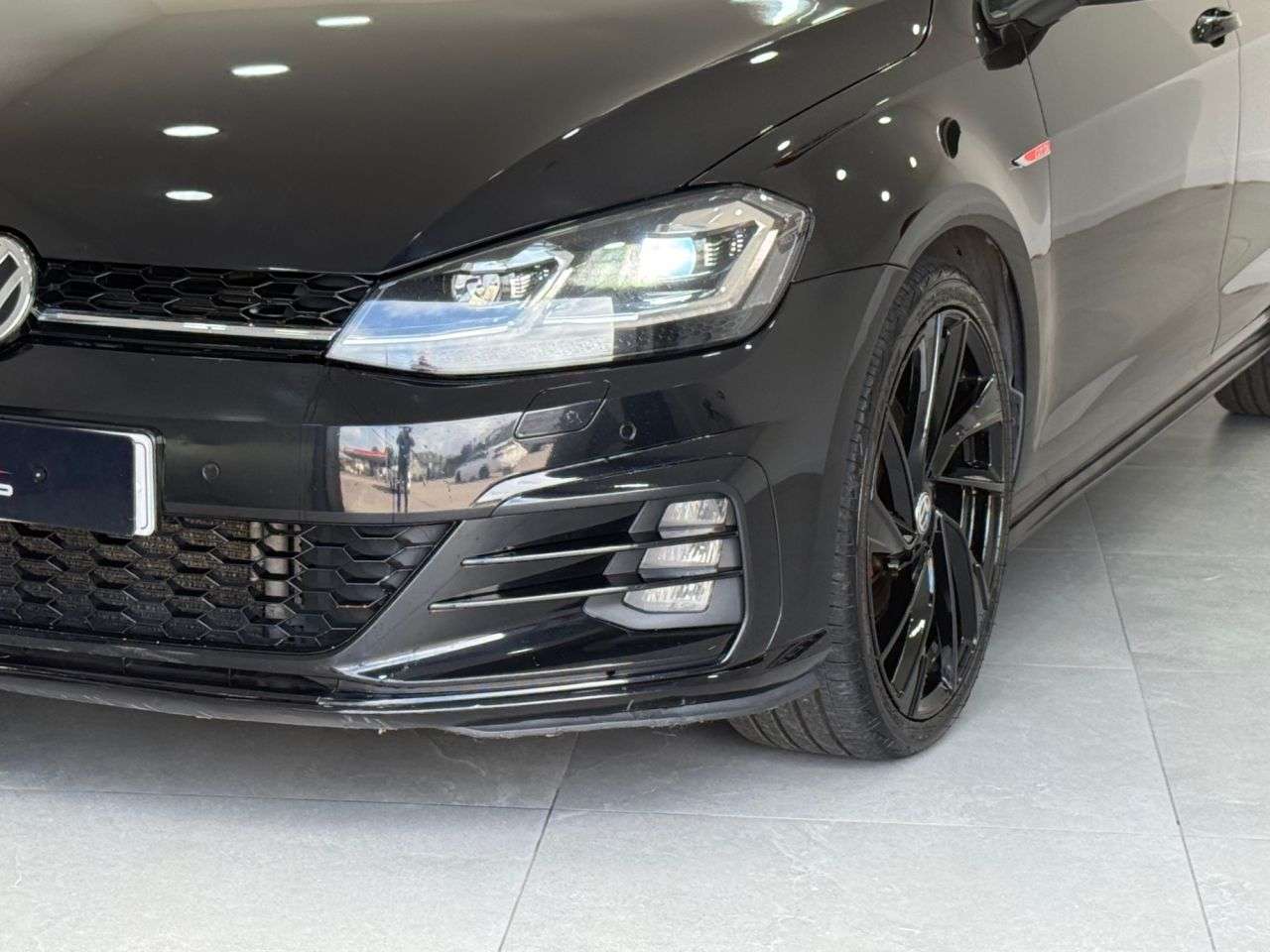 null VOLKSWAGEN GOLF null VOLKSWAGEN GOLF