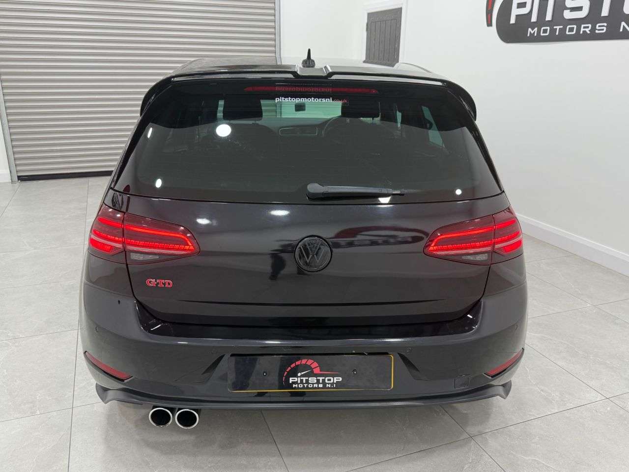 null VOLKSWAGEN GOLF null VOLKSWAGEN GOLF