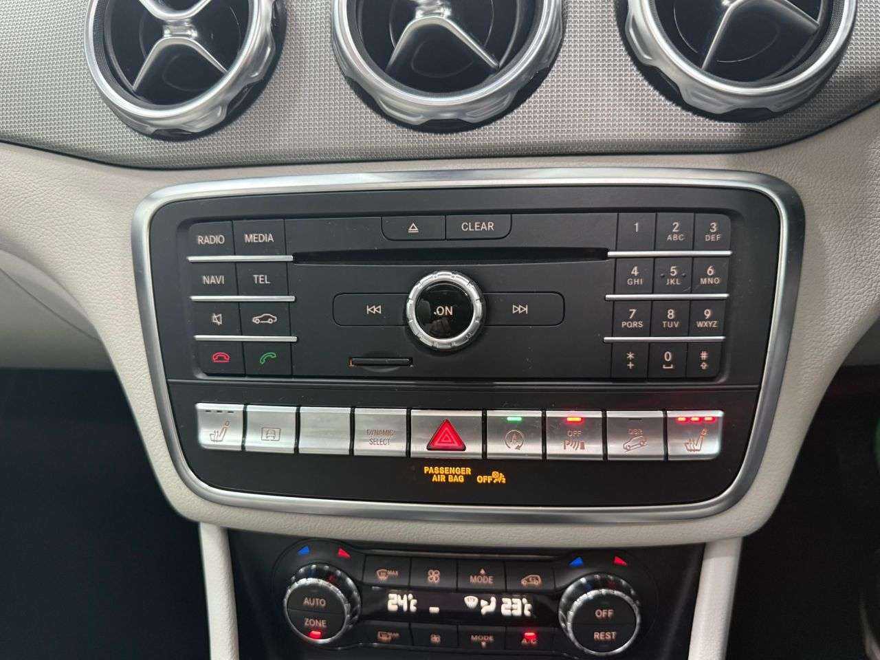 2017 MERCEDES-BENZ GLA 2017 MERCEDES-BENZ GLA