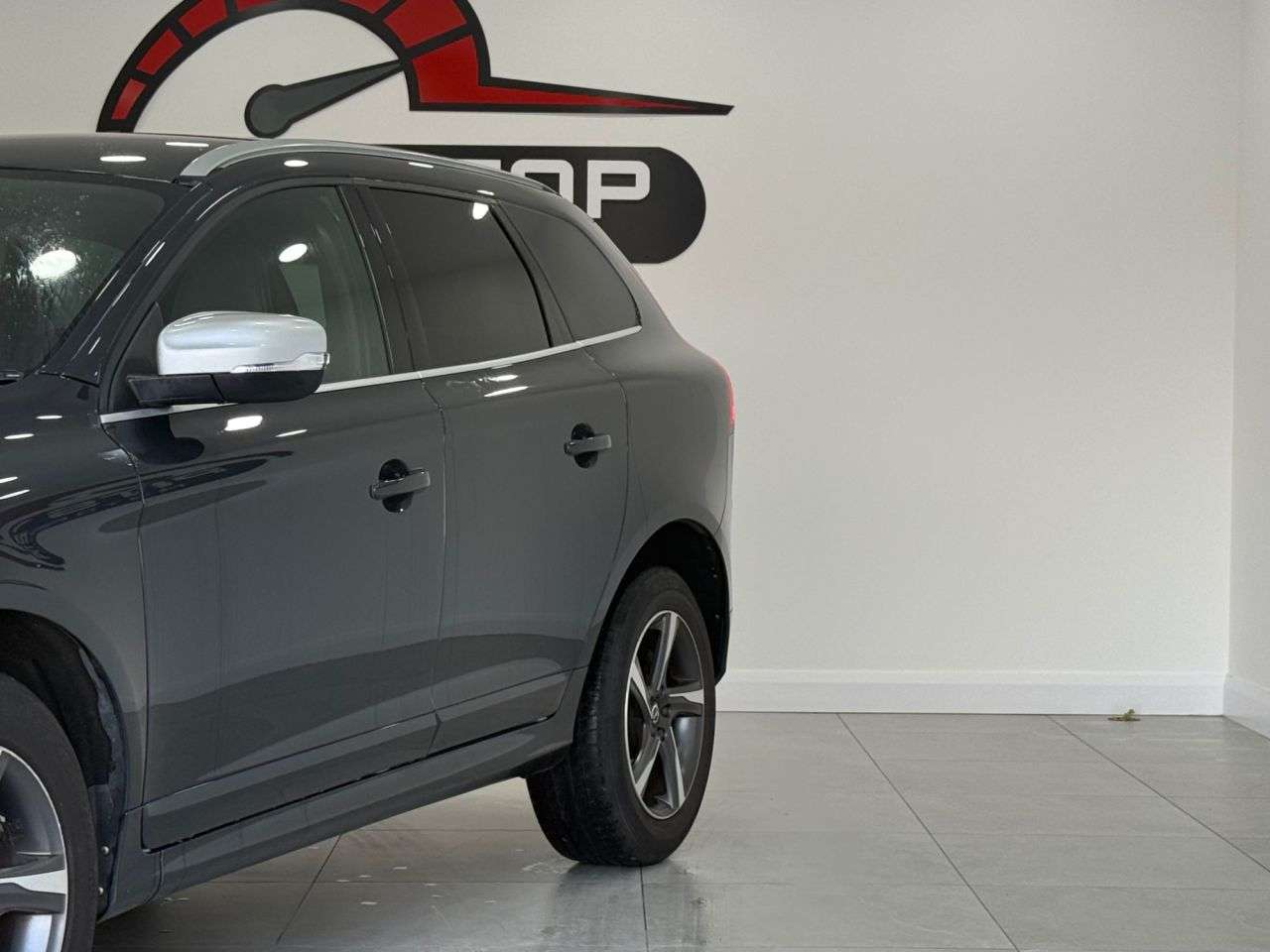 2016 VOLVO XC60 2016 VOLVO XC60