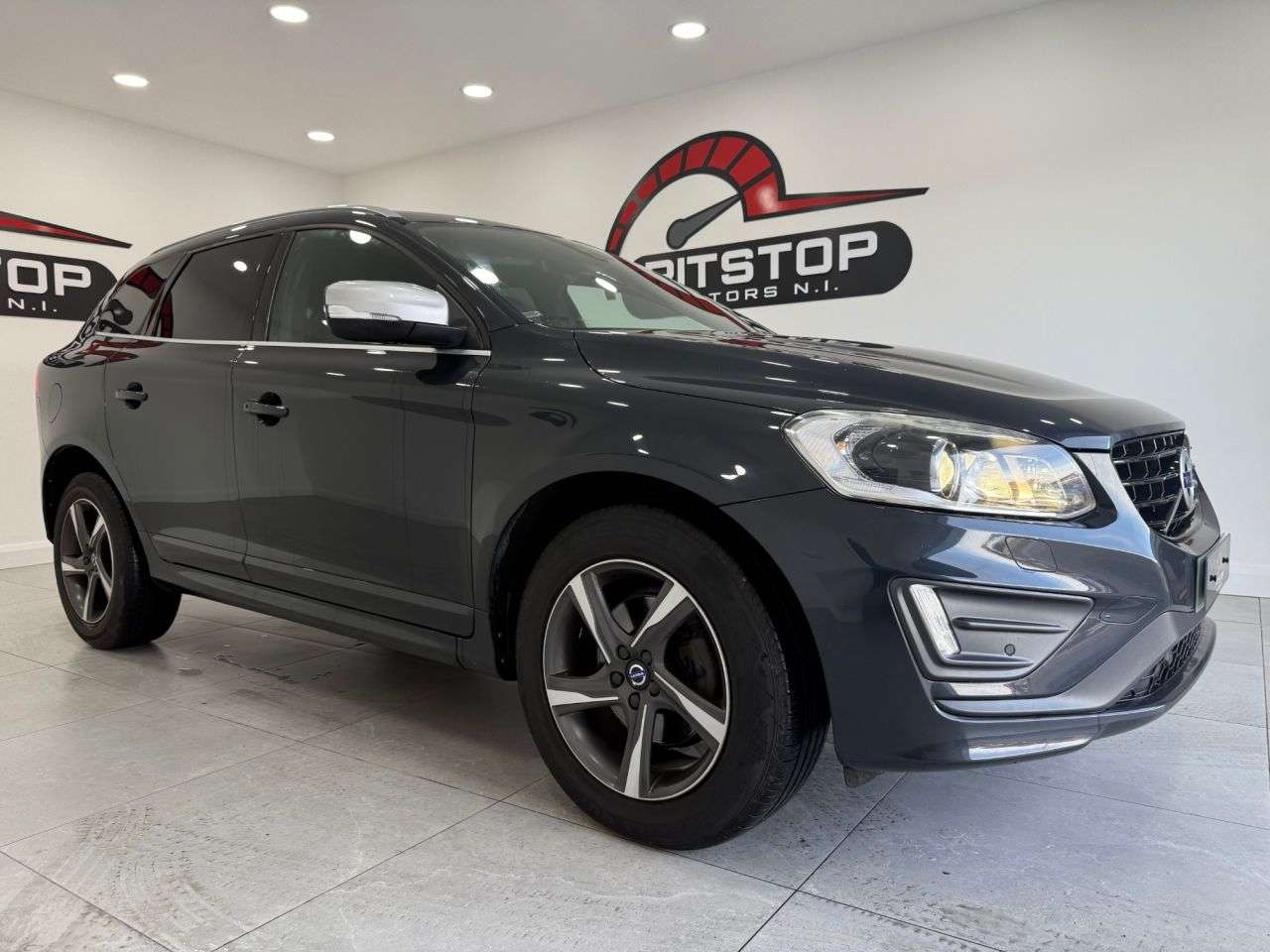 2016 VOLVO XC60 2016 VOLVO XC60
