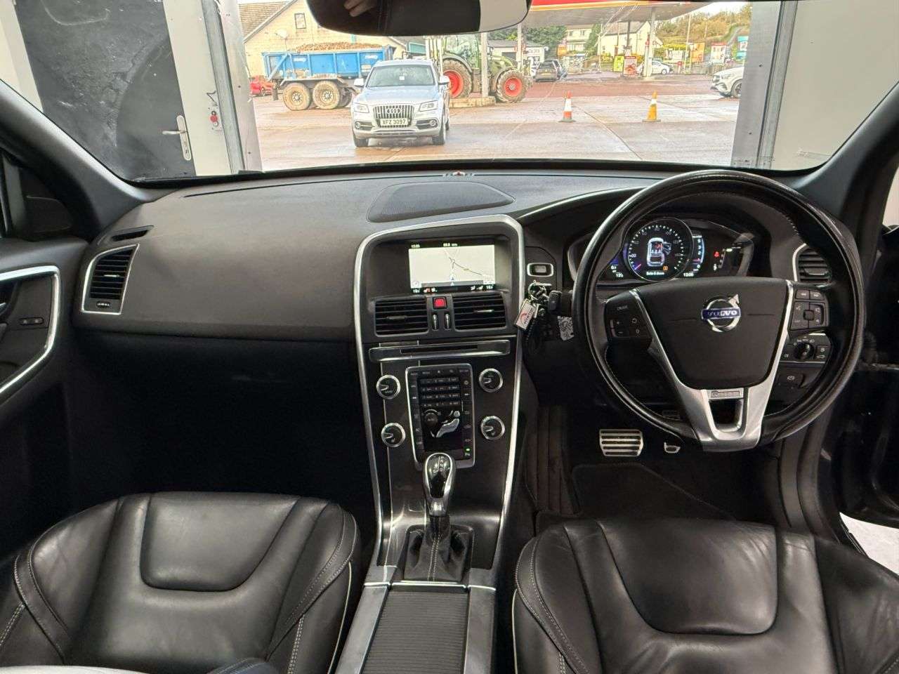 2016 VOLVO XC60 2016 VOLVO XC60