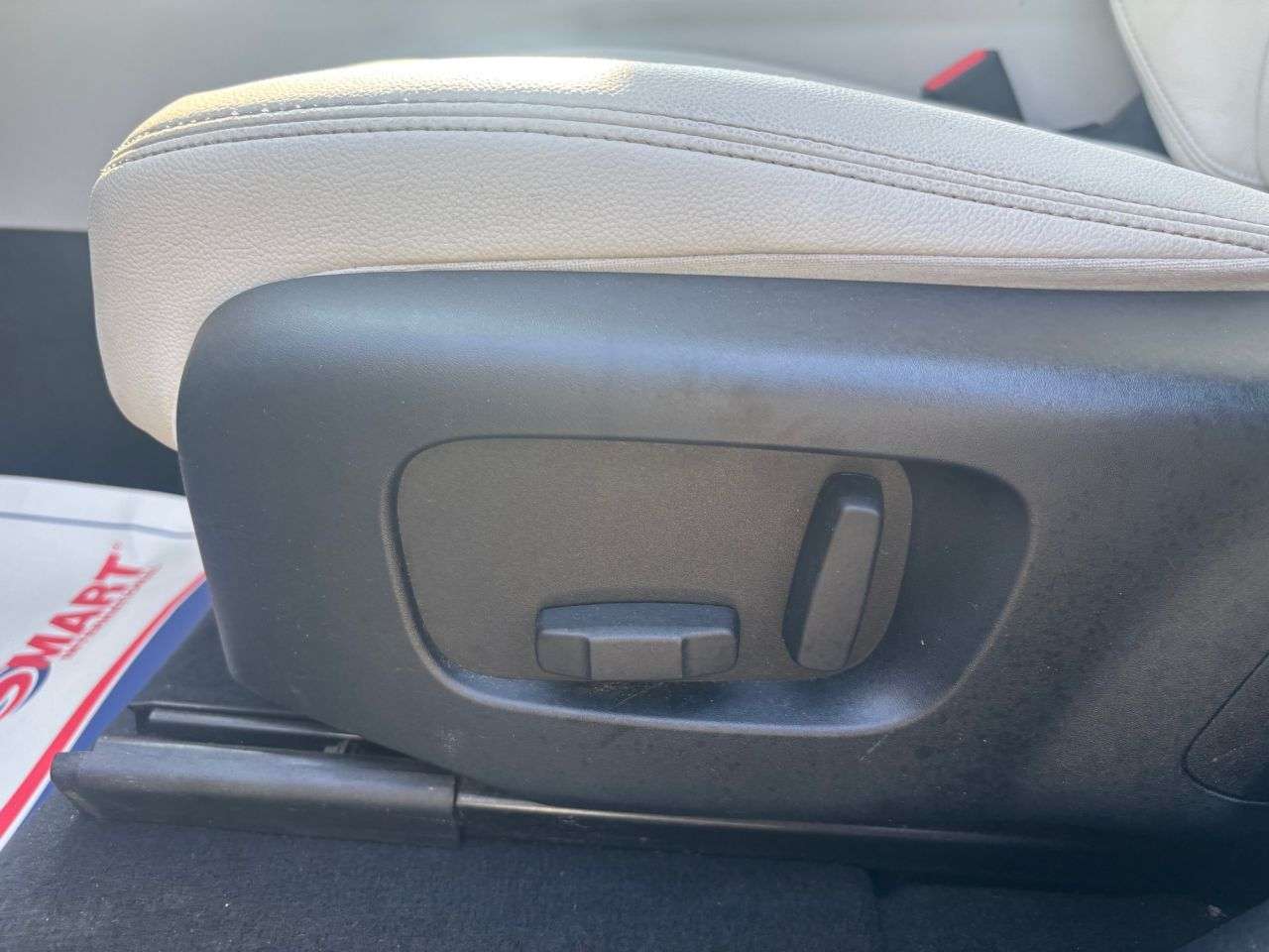 2019 LAND ROVER RANGE ROVER VELAR 2019 LAND ROVER RANGE ROVER VELAR