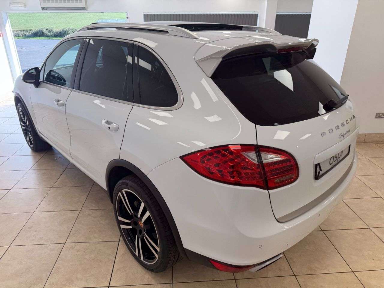 2014 PORSCHE CAYENNE 2014 PORSCHE CAYENNE